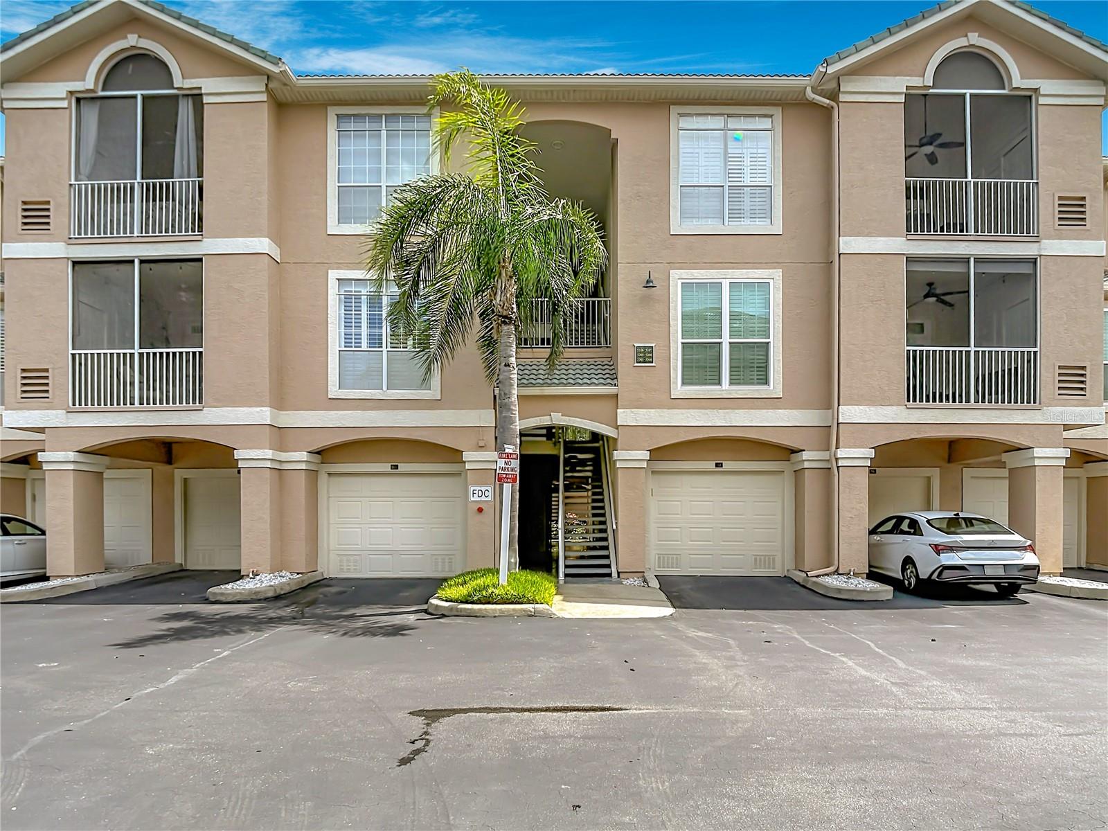 Condominium em TAMPA, FL - Daniel Dourado