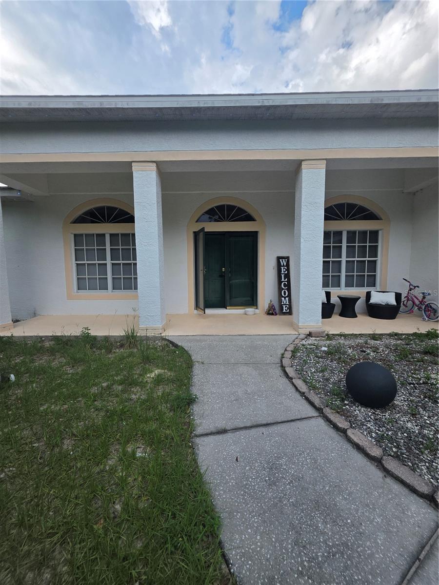Single Family Residence em SPRING HILL, FL - Daniel Dourado