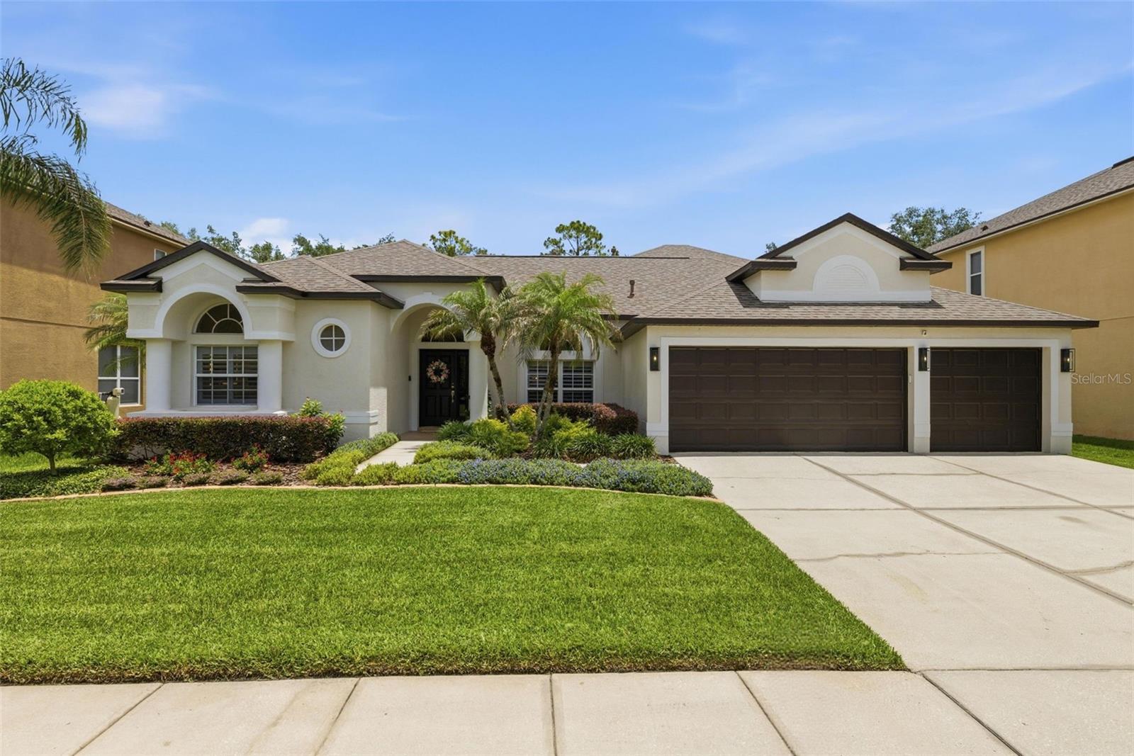 Single Family Residence in WESLEY CHAPEL, FL - Daniel Dourado