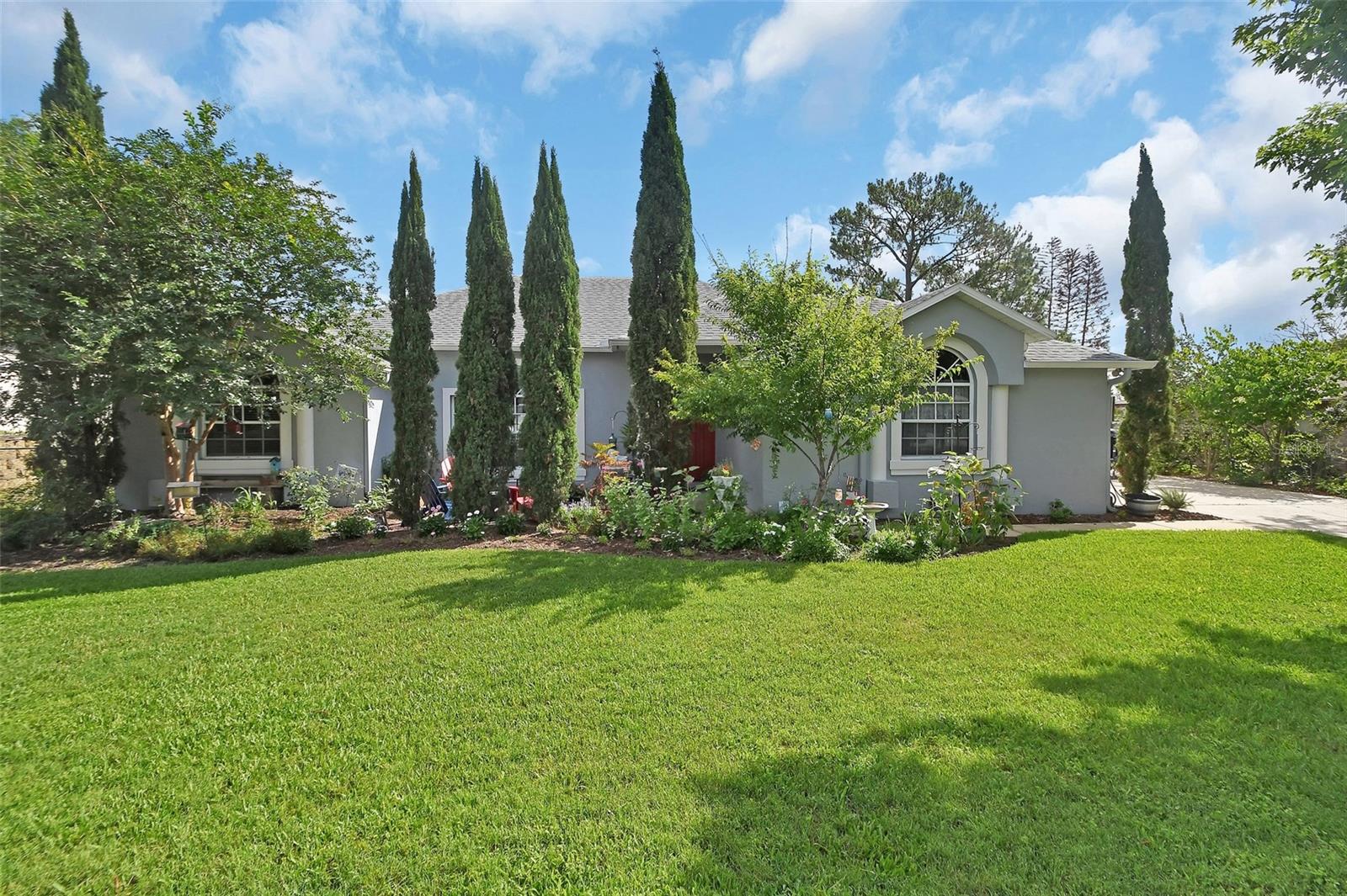 Single Family Residence em DELTONA, FL - Daniel Dourado