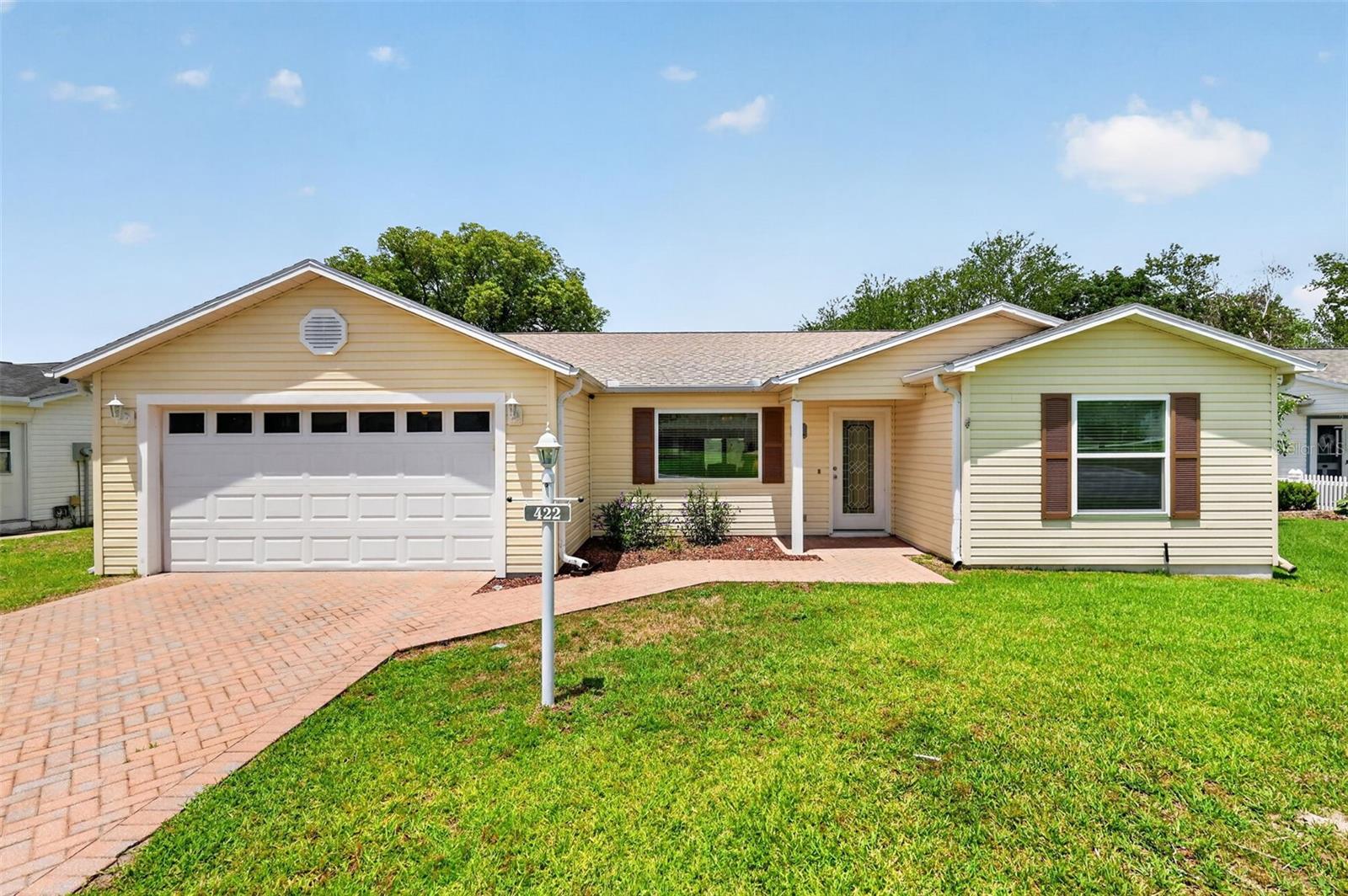 Single Family Residence in THE VILLAGES, FL - Daniel Dourado