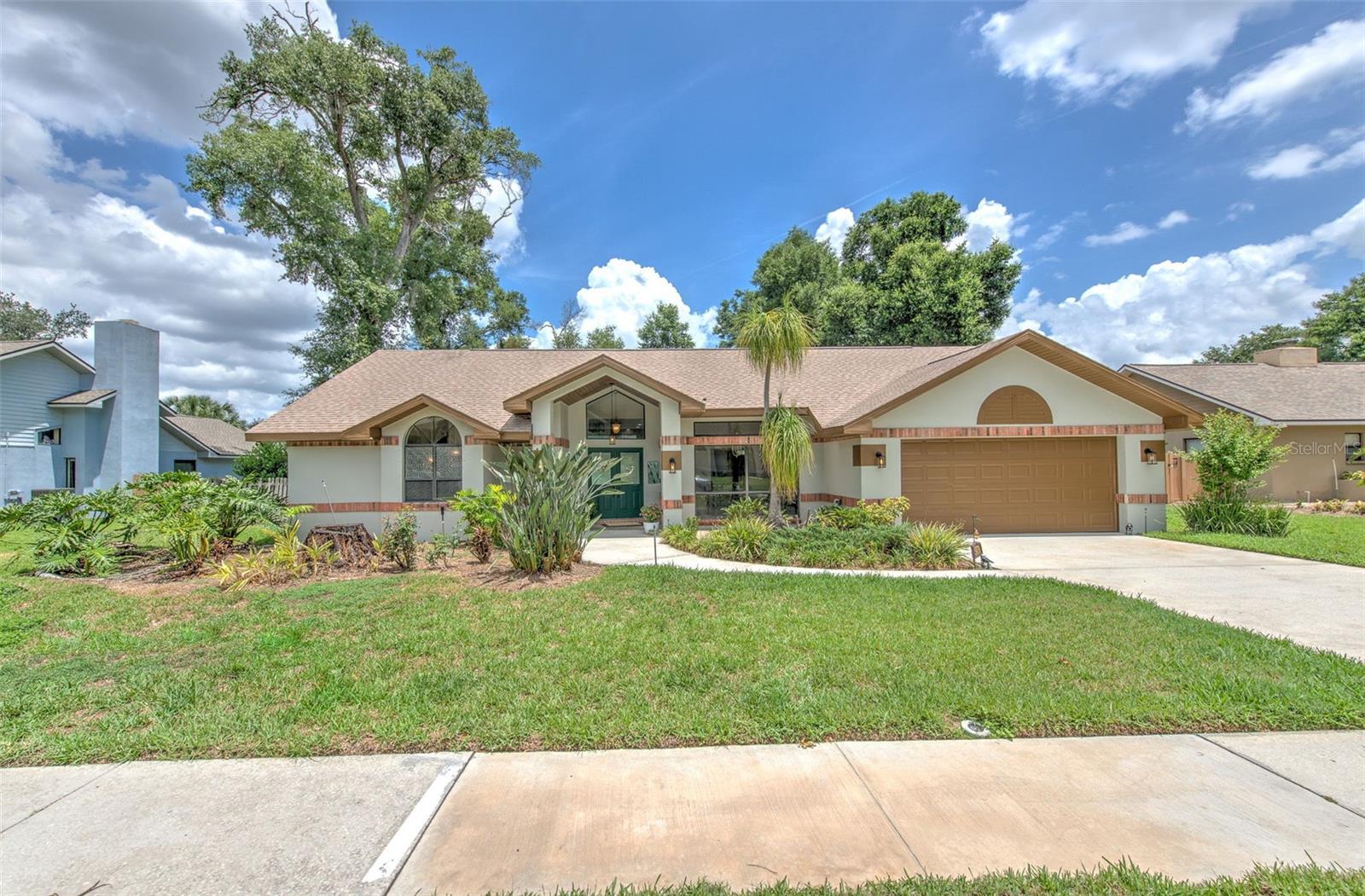 Single Family Residence em VALRICO, FL - Daniel Dourado