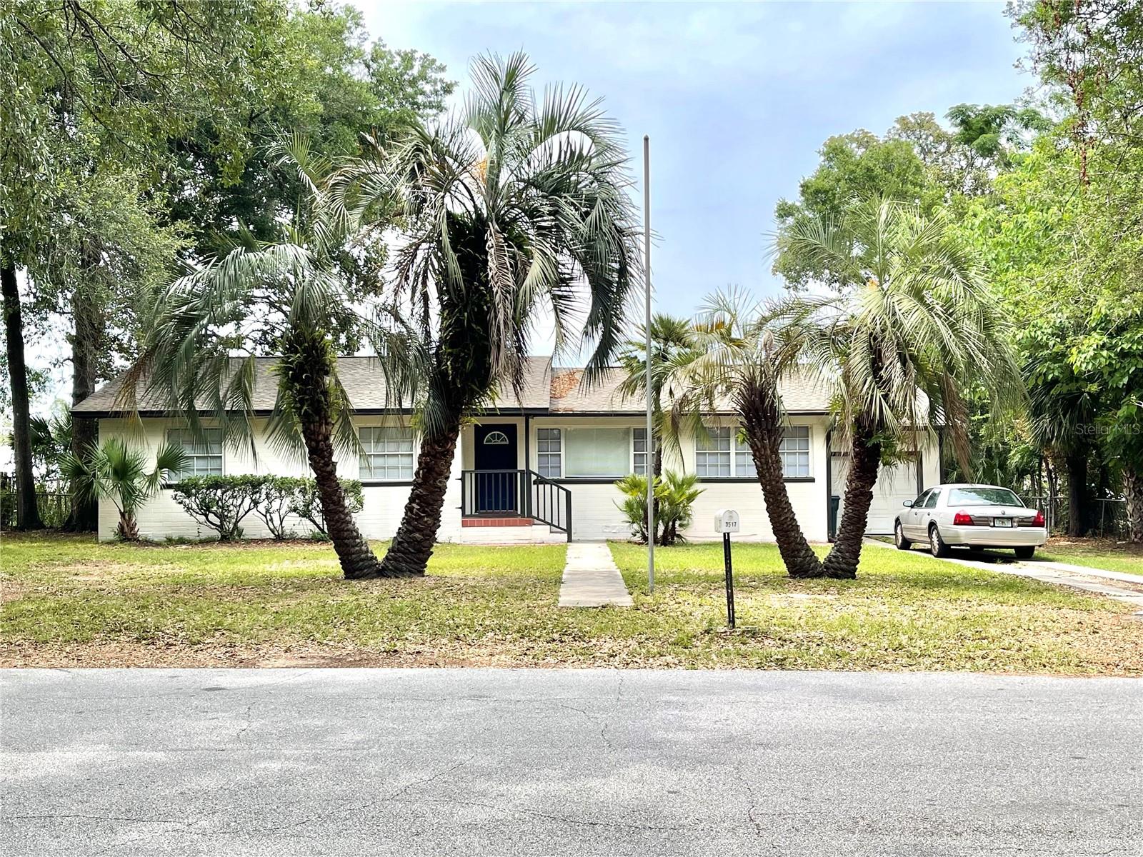 Single Family Residence in OCALA, FL - Daniel Dourado