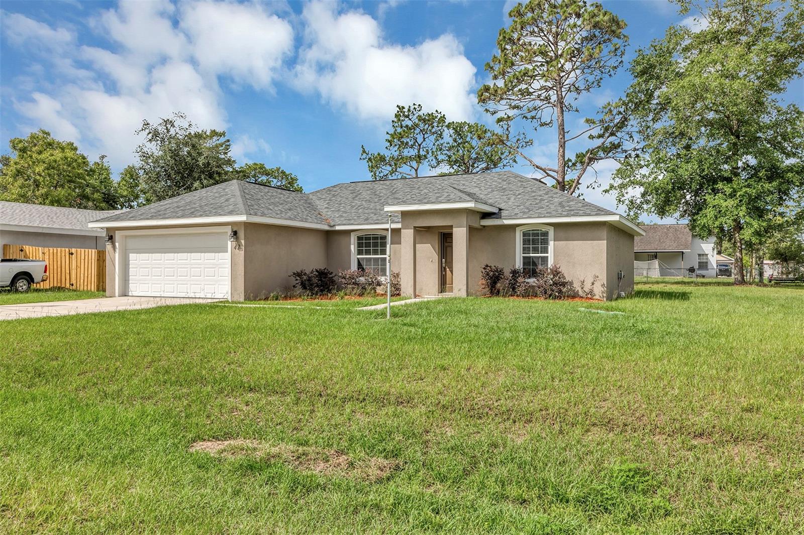 Single Family Residence in OCALA, FL - Daniel Dourado