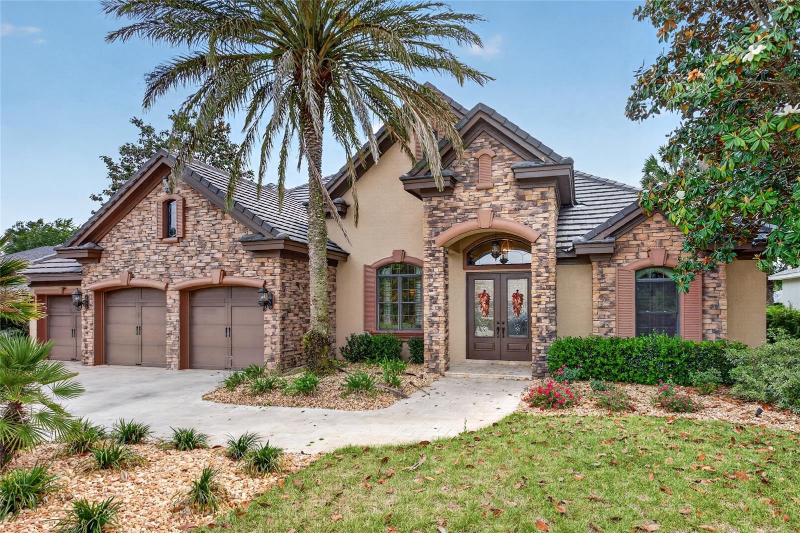 Single Family Residence em DUNNELLON, FL - Daniel Dourado