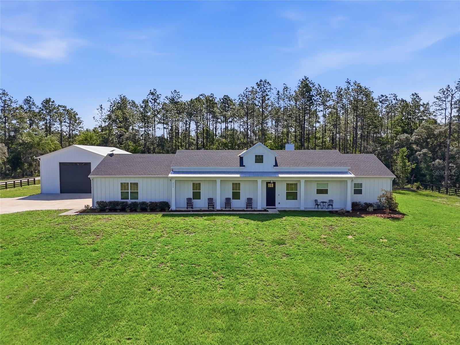 Single Family Residence in OCALA, FL - Daniel Dourado