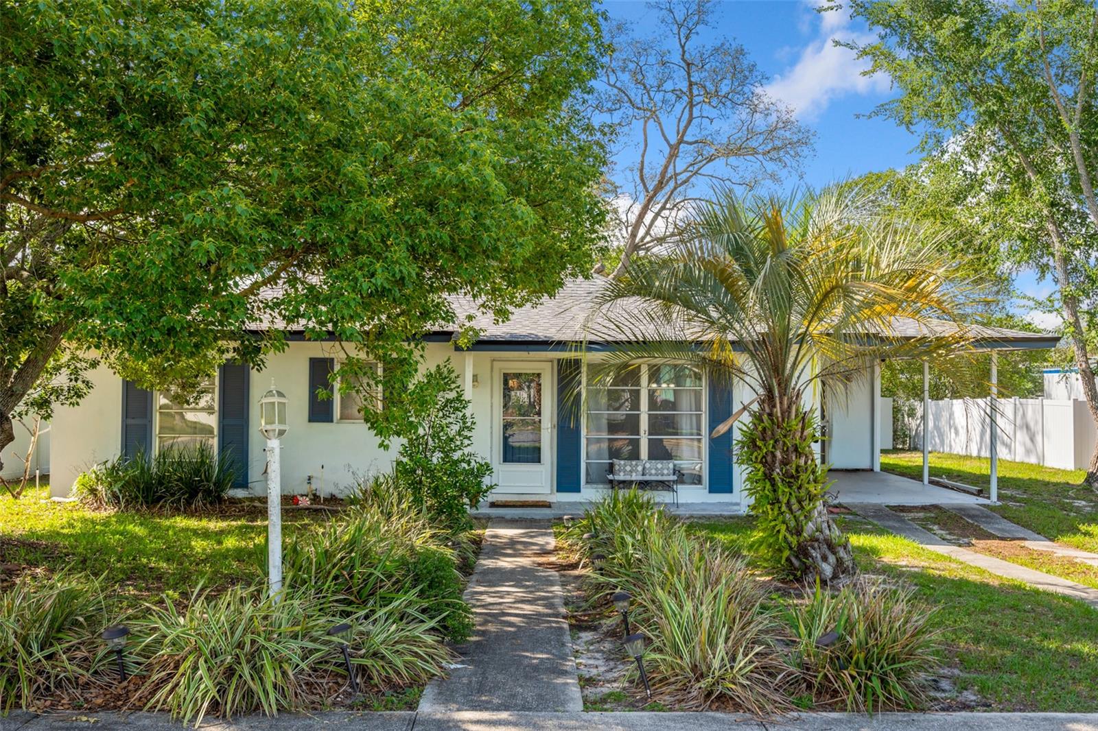 Single Family Residence em SPRING HILL, FL - Daniel Dourado