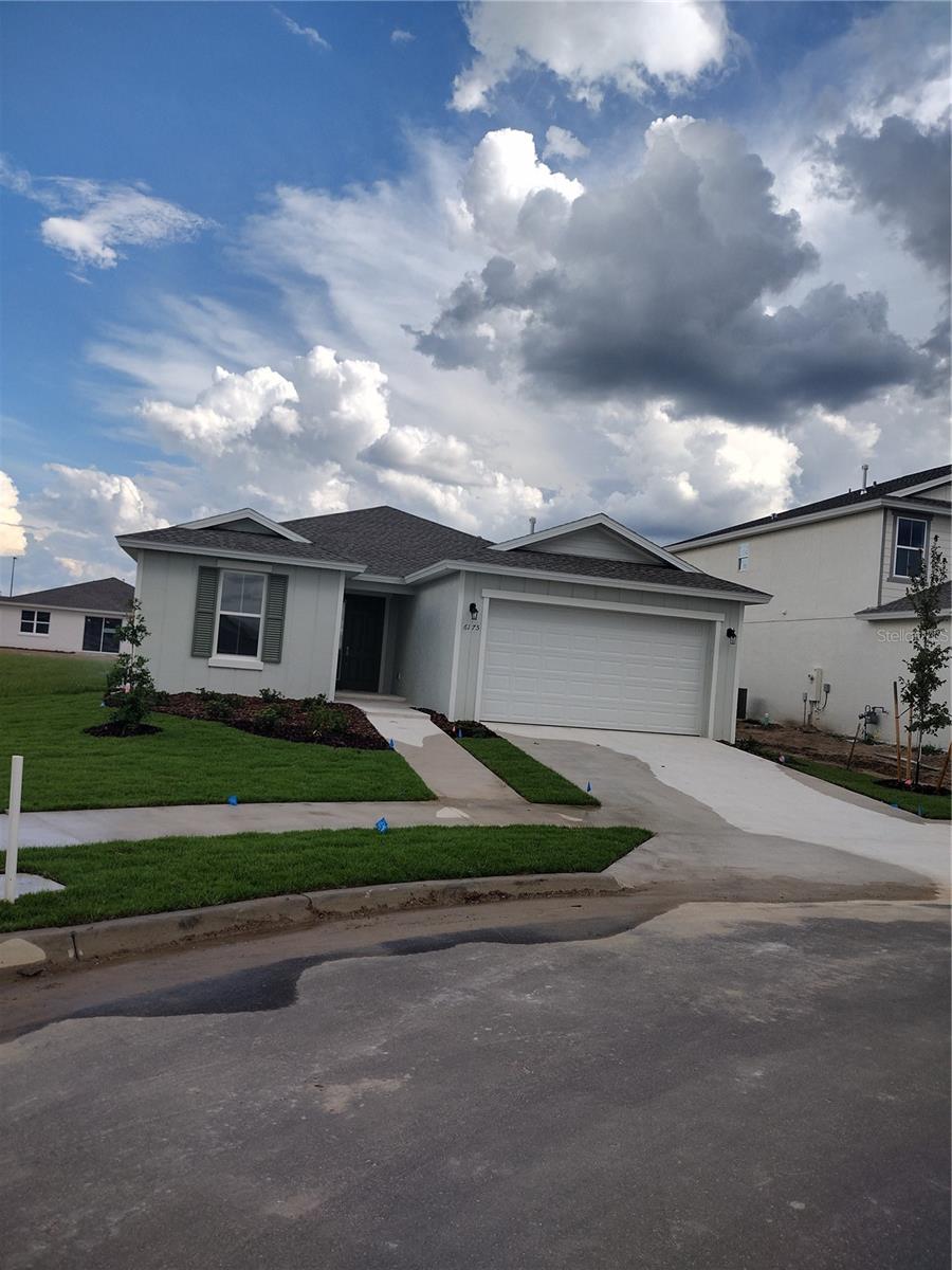 Single Family Residence in OCALA, FL - Daniel Dourado