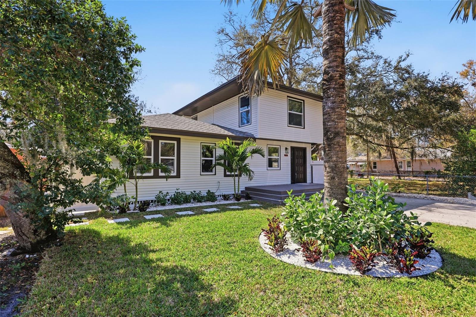 Single Family Residence em LARGO, FL - Daniel Dourado