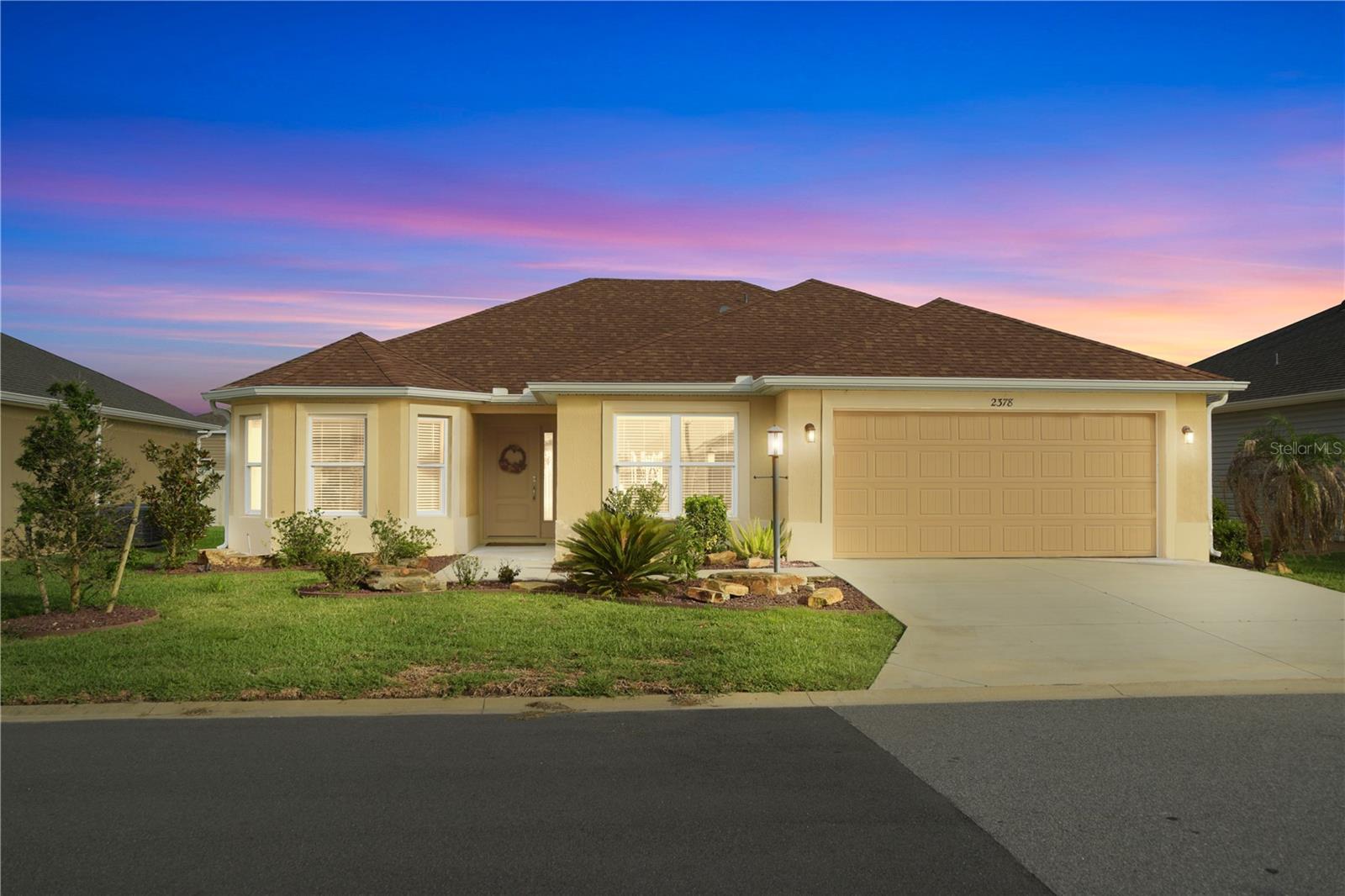 Single Family Residence in THE VILLAGES, FL - Daniel Dourado