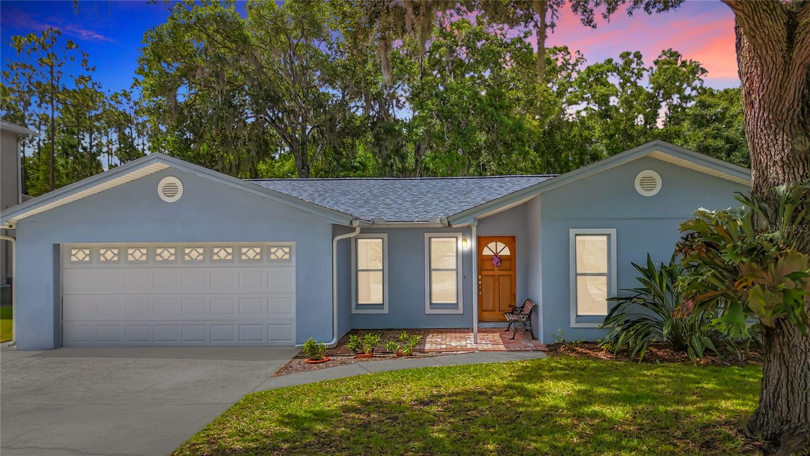 Single Family Residence em ODESSA, FL - Daniel Dourado