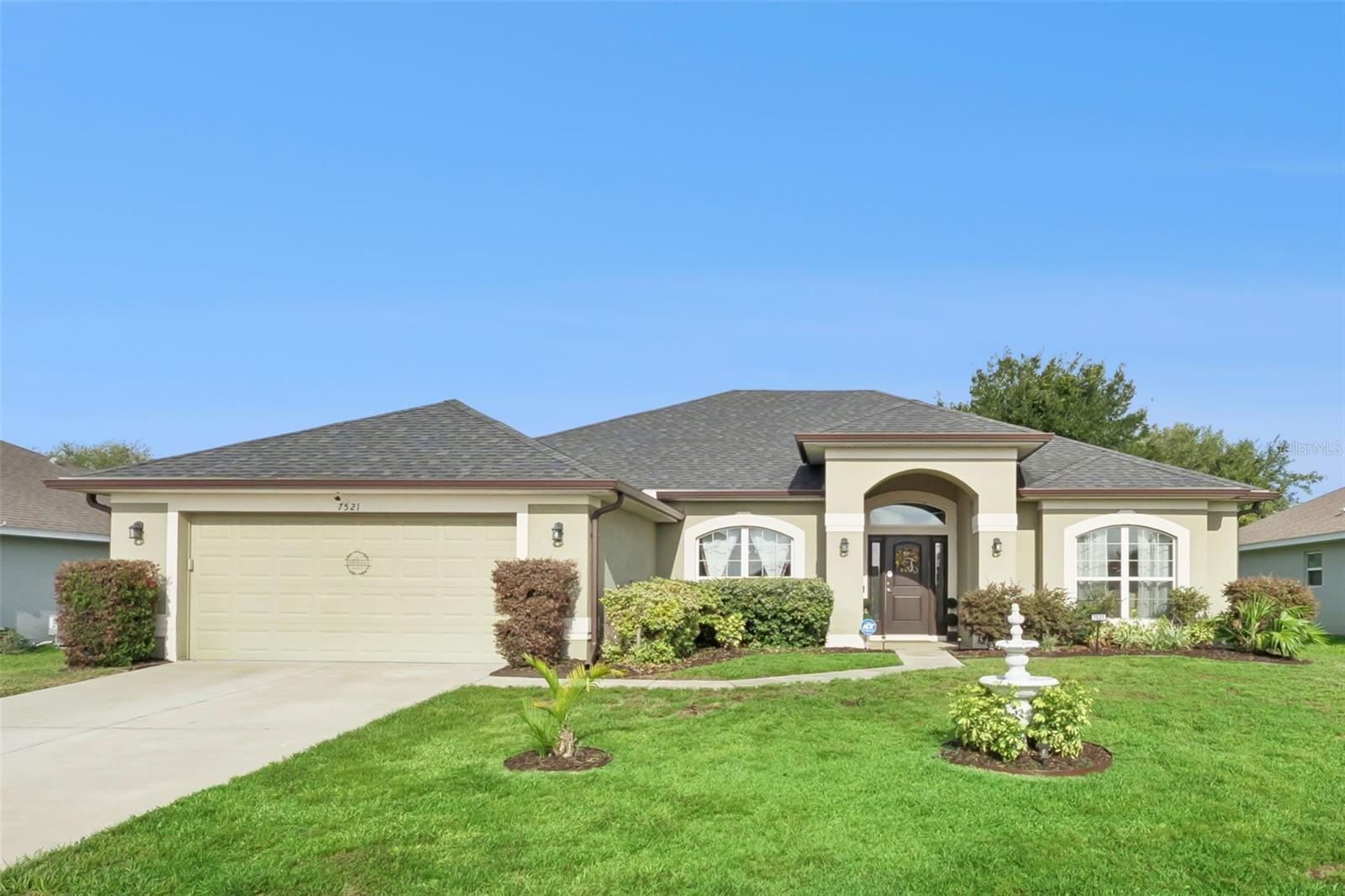 Single Family Residence em LEESBURG, FL - Daniel Dourado