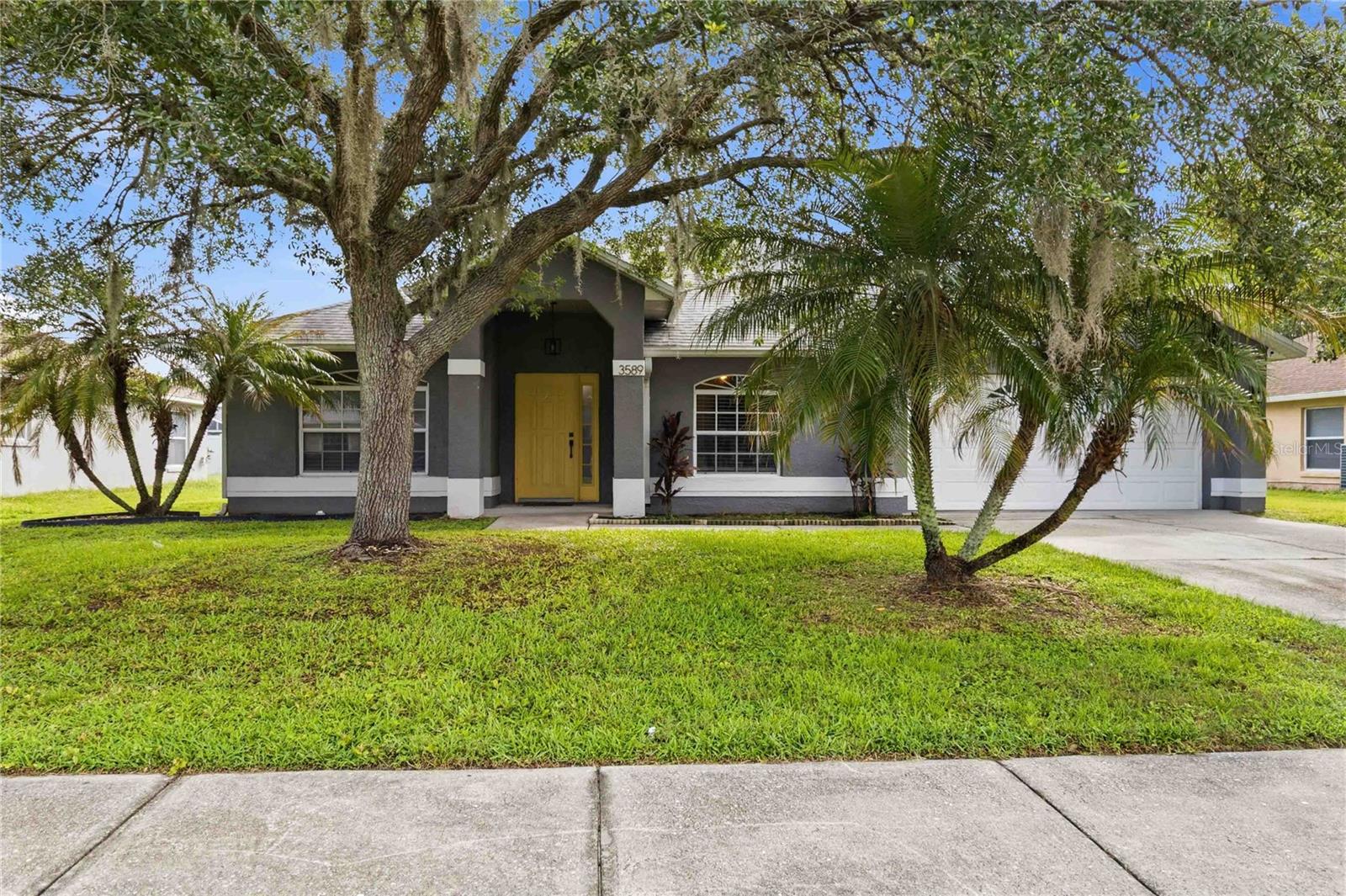 Single Family Residence em ST CLOUD, FL - Daniel Dourado