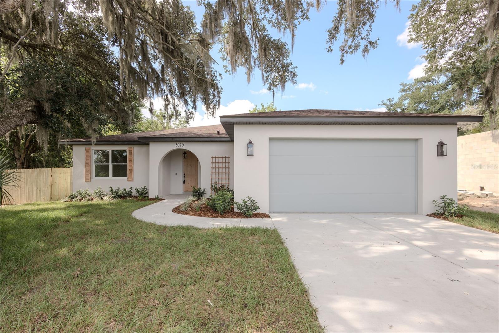 Single Family Residence em SANFORD, FL - Daniel Dourado