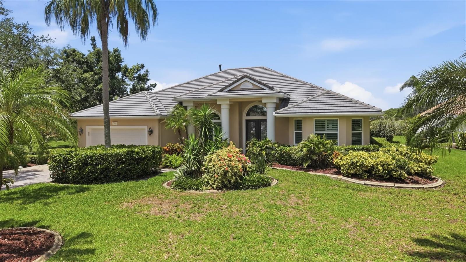 Single Family Residence em UNIVERSITY PARK, FL - Daniel Dourado