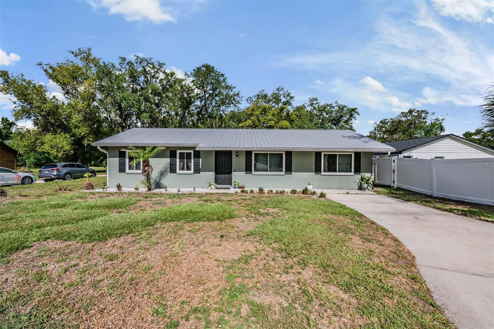 Single Family Residence in LAKELAND, FL - Daniel Dourado