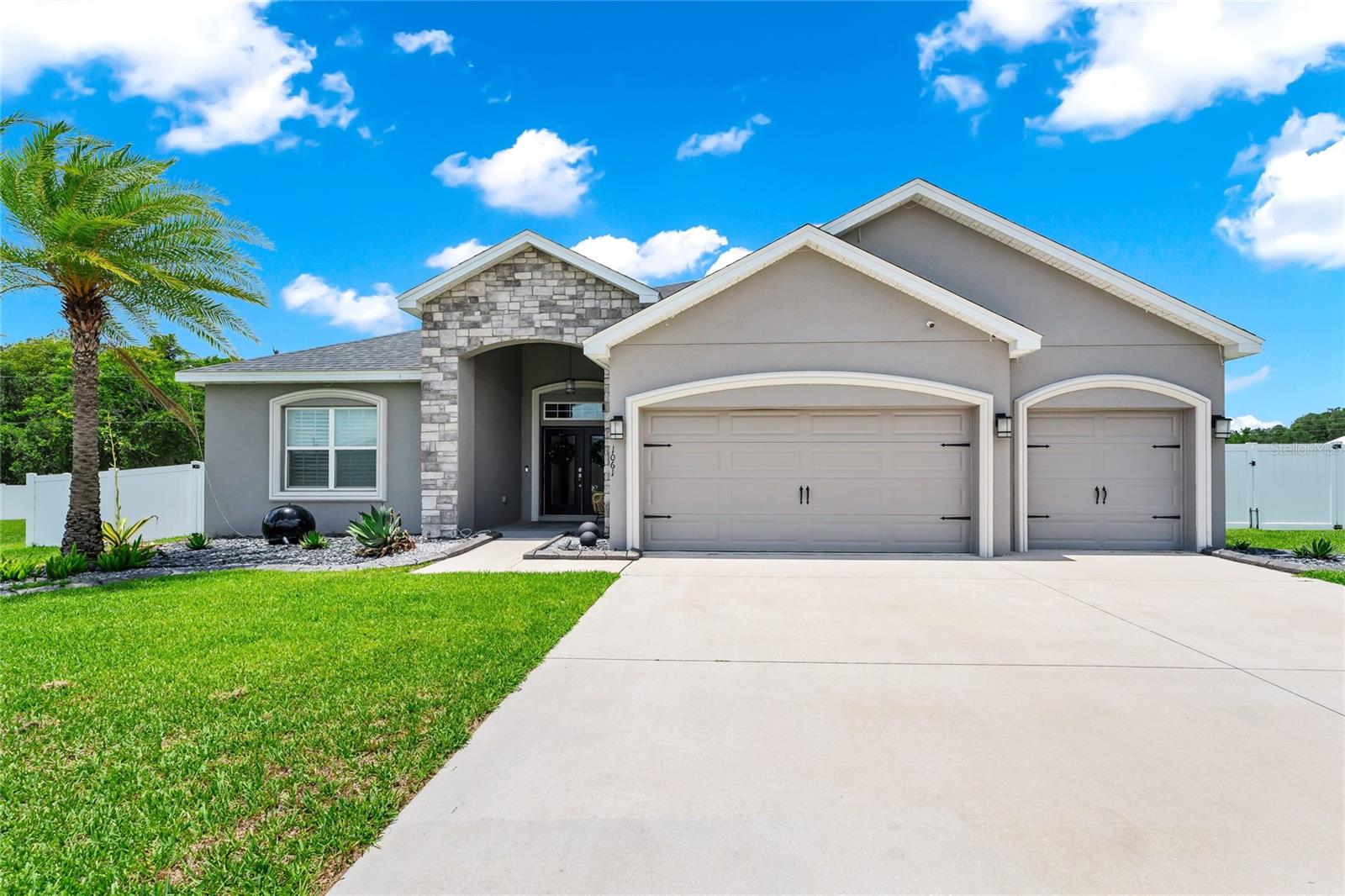Single Family Residence em WINTER HAVEN, FL - Daniel Dourado