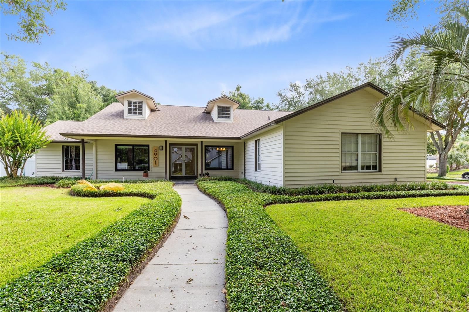 Single Family Residence em WINTER SPRINGS, FL - Daniel Dourado