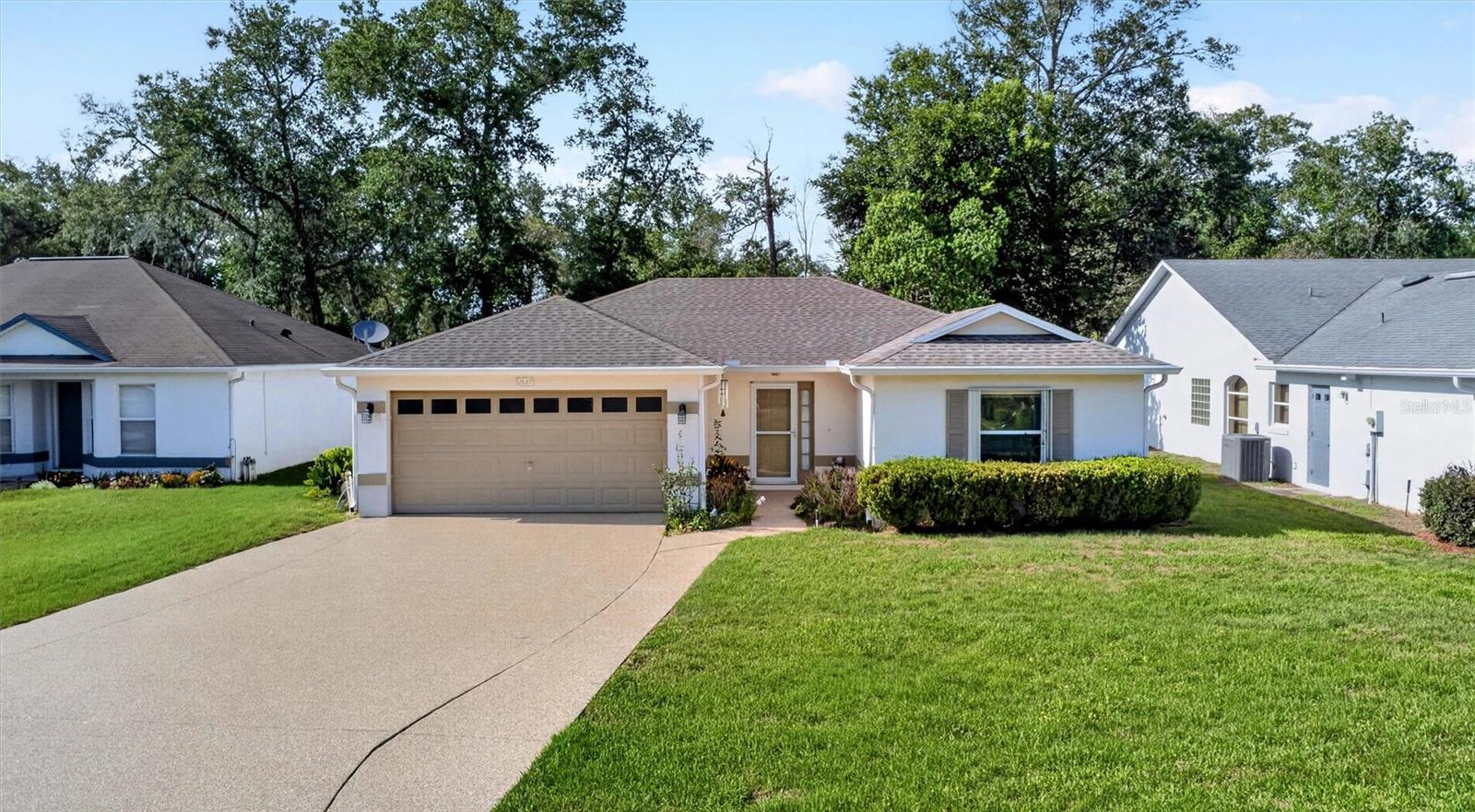 Single Family Residence in ORANGE CITY, FL - Daniel Dourado