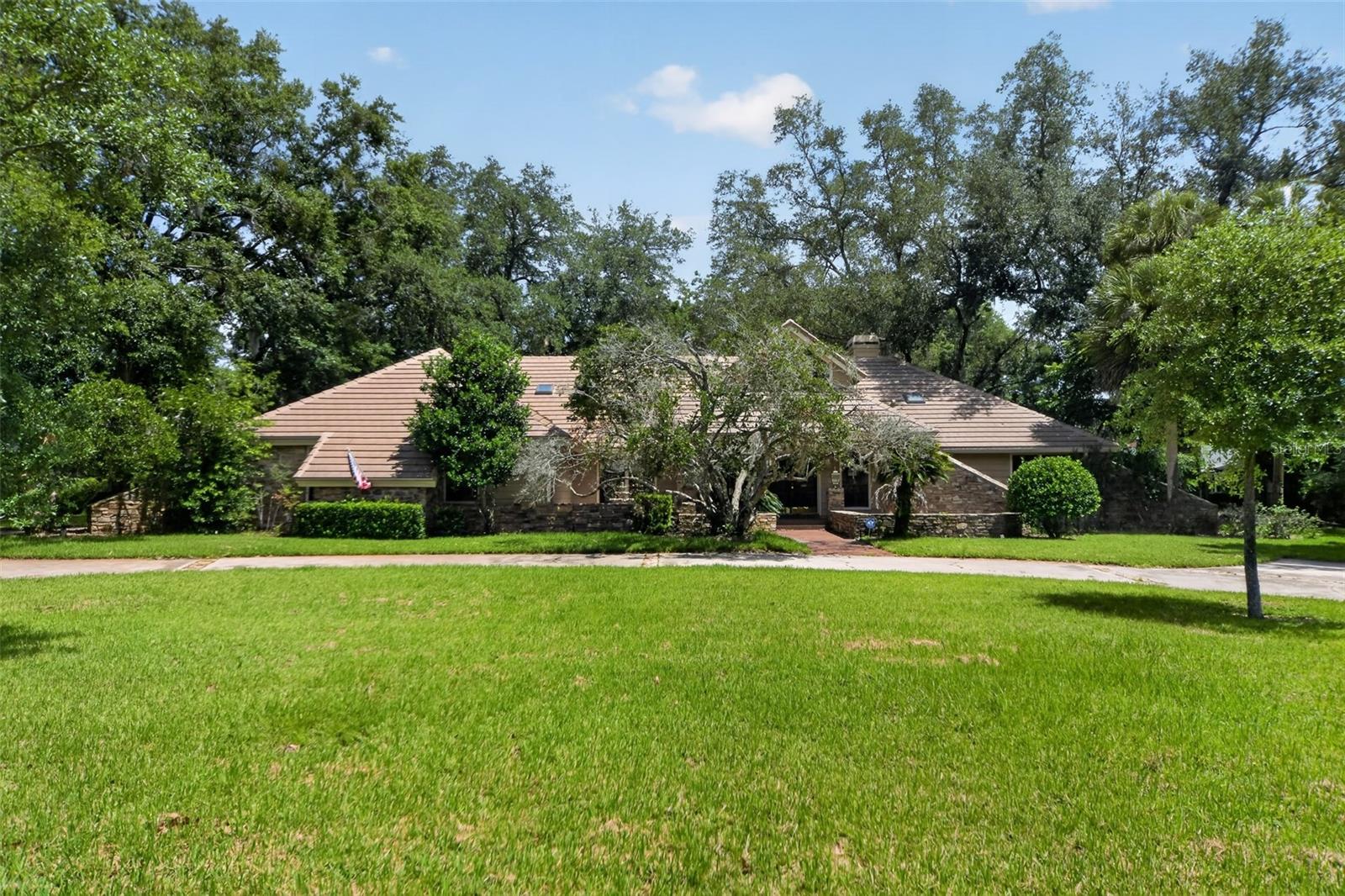 Single Family Residence em LONGWOOD, FL - Daniel Dourado