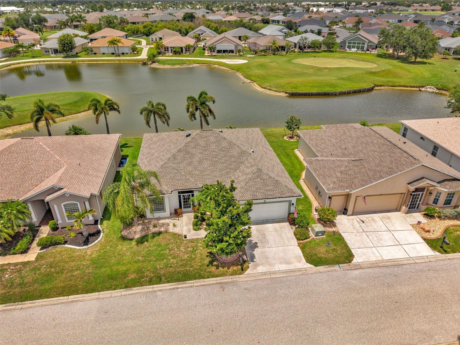Single Family Residence in PUNTA GORDA, FL - Daniel Dourado