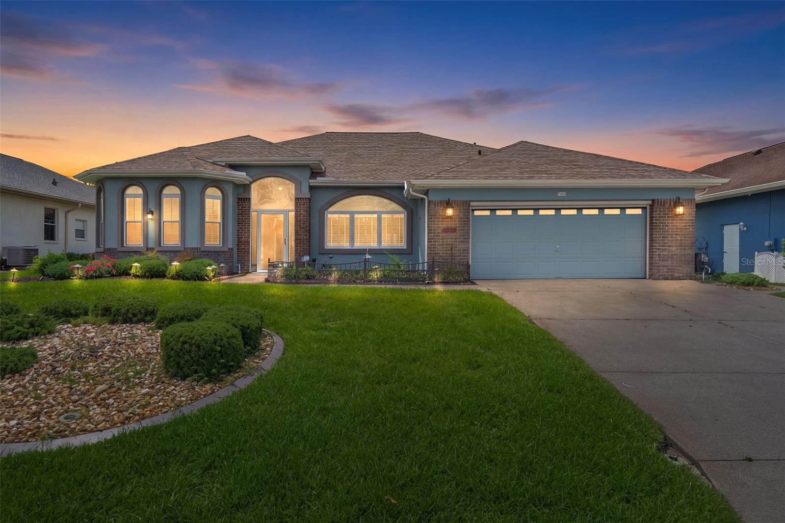Single Family Residence em SPRING HILL, FL - Daniel Dourado