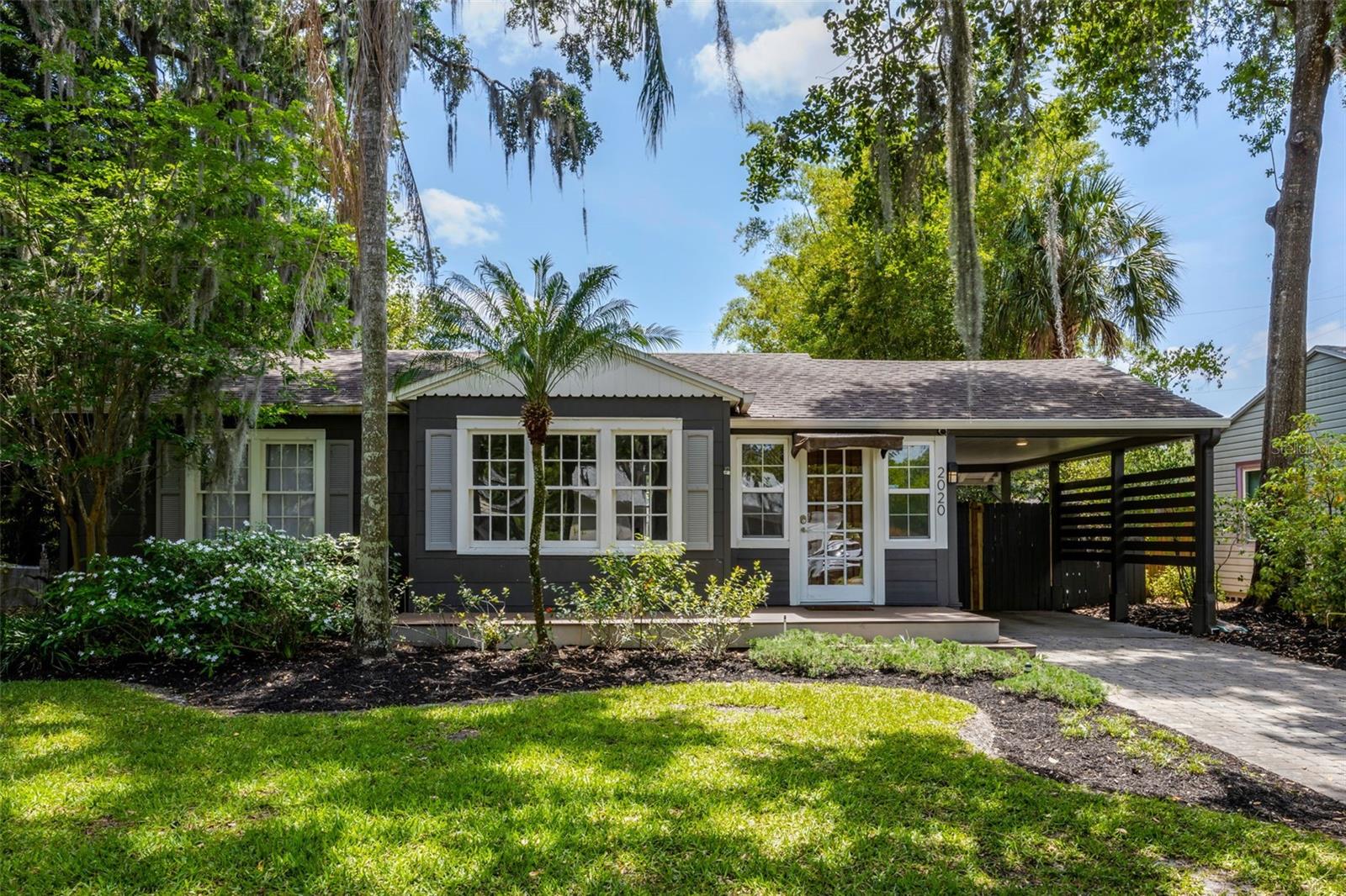 Single Family Residence em ORLANDO, FL - Daniel Dourado