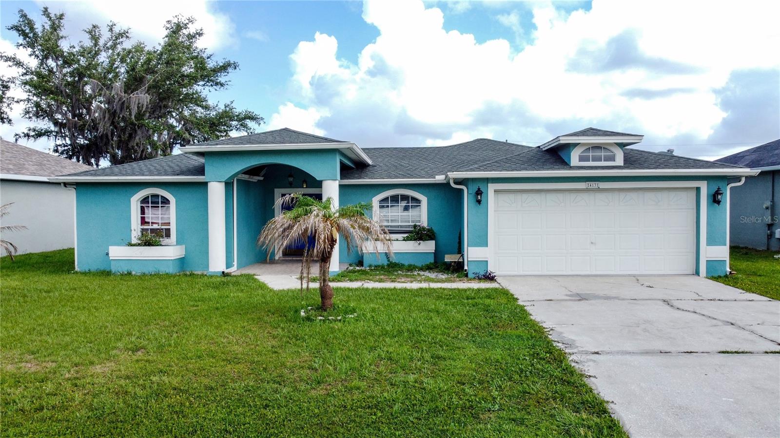 Single Family Residence em POINCIANA, FL - Daniel Dourado