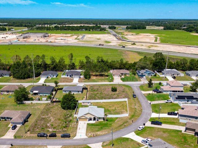 Single Family Residence in OCALA, FL - Daniel Dourado