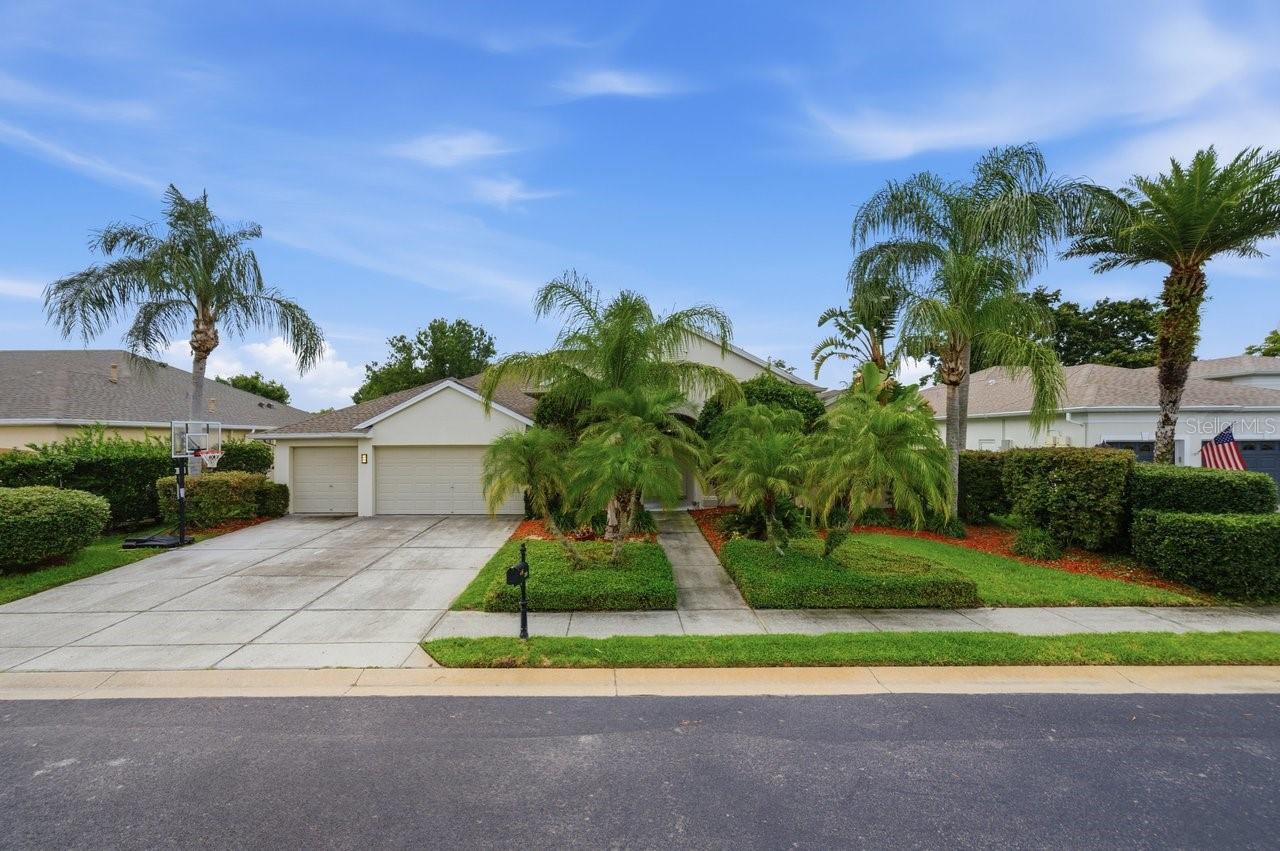 Single Family Residence em TRINITY, FL - Daniel Dourado