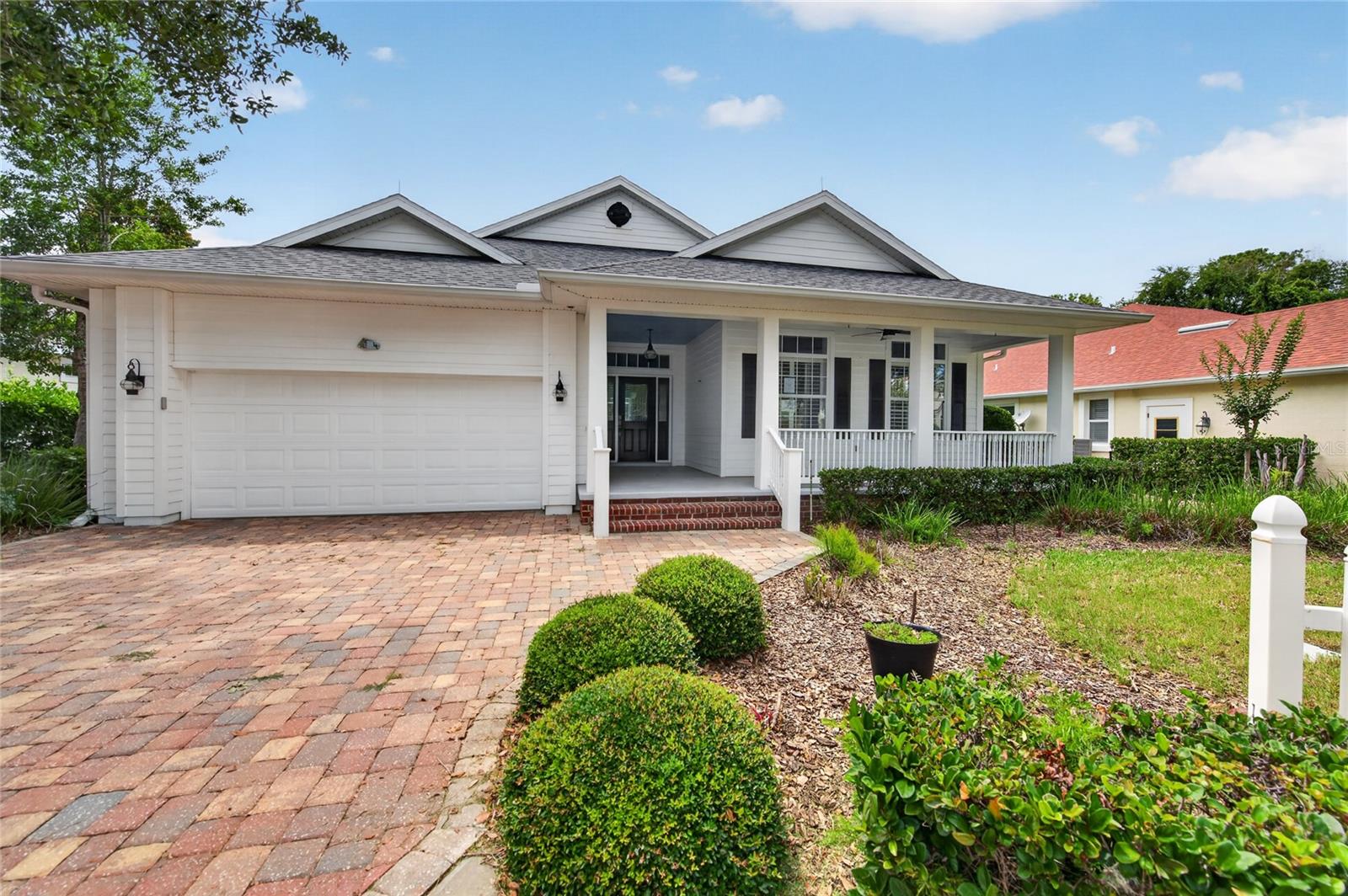 Single Family Residence in PALM COAST, FL - Daniel Dourado