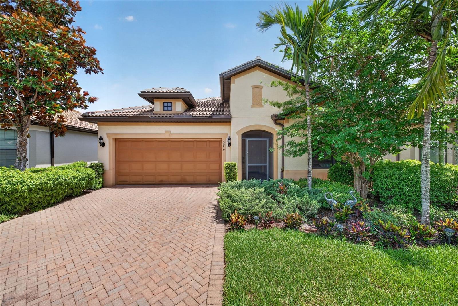 Single Family Residence em IMMOKALEE, FL - Daniel Dourado