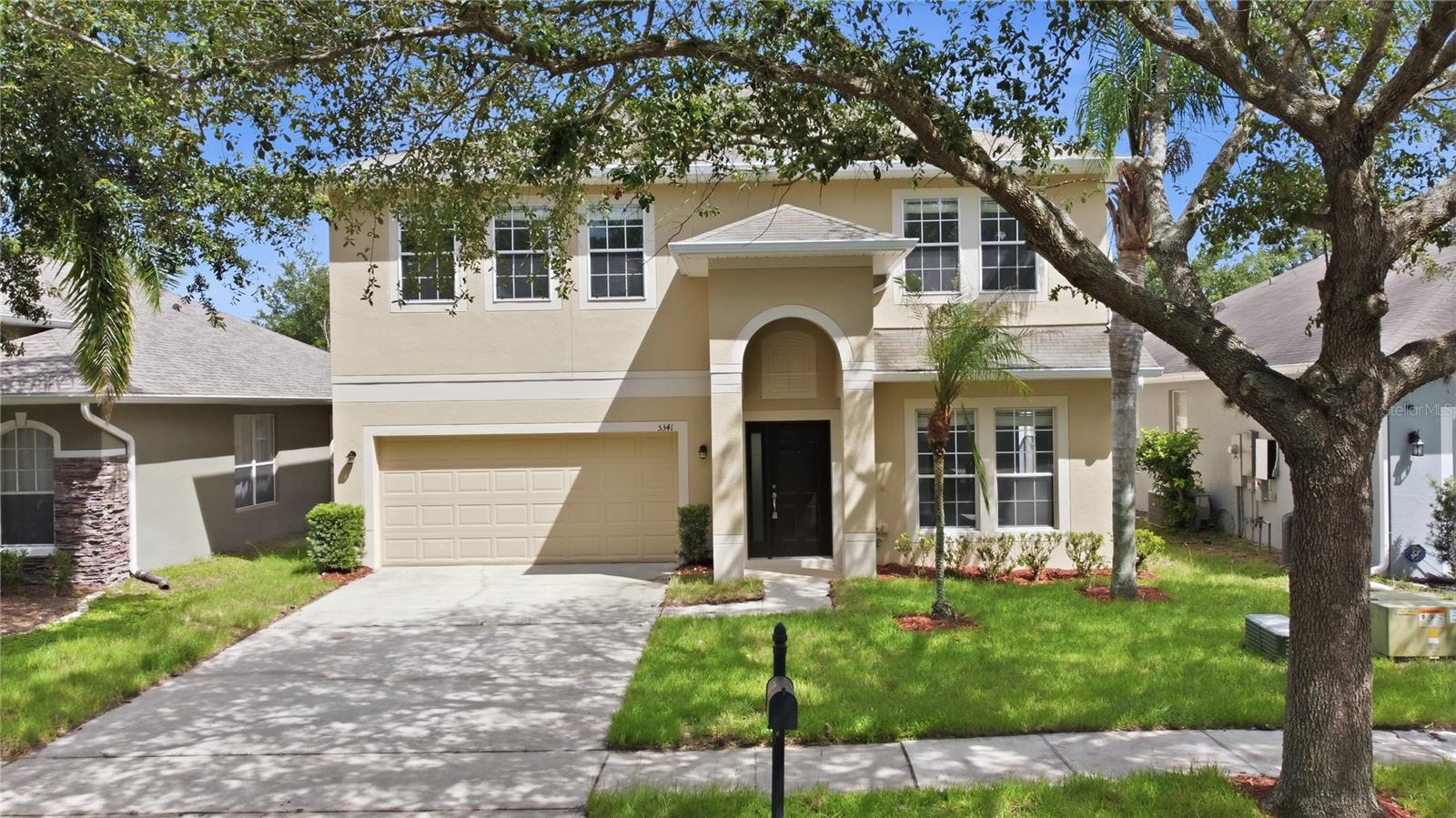 Single Family Residence in APOPKA, FL - Daniel Dourado