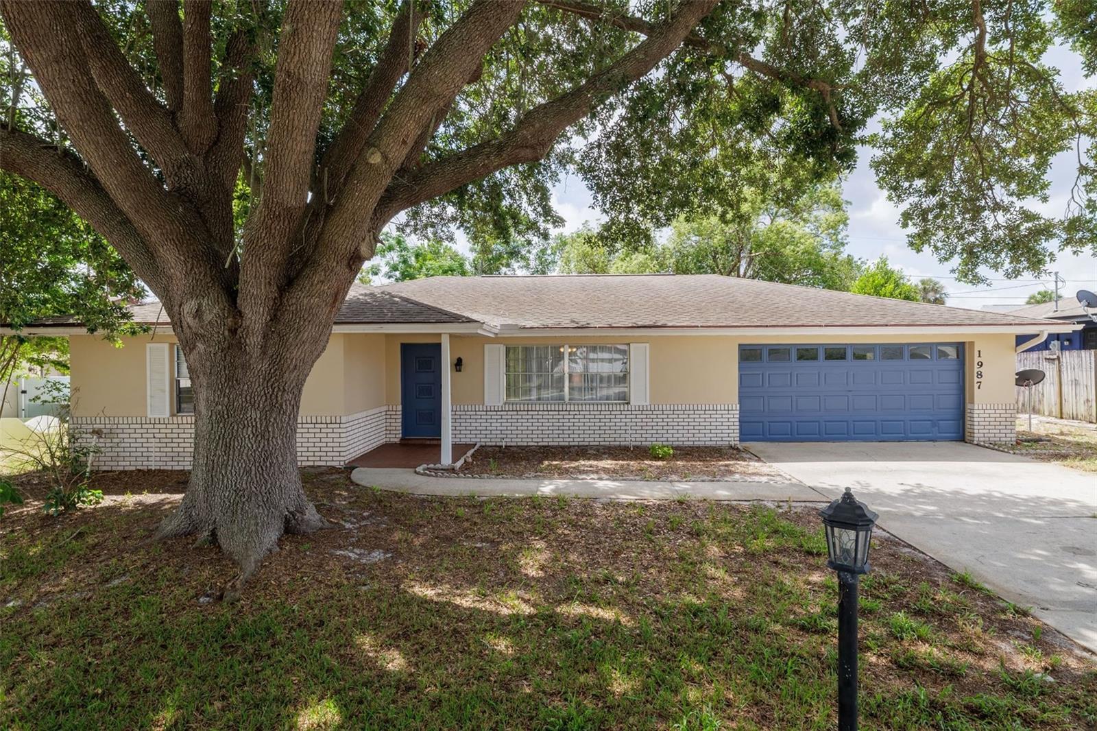 Single Family Residence em DELTONA, FL - Daniel Dourado