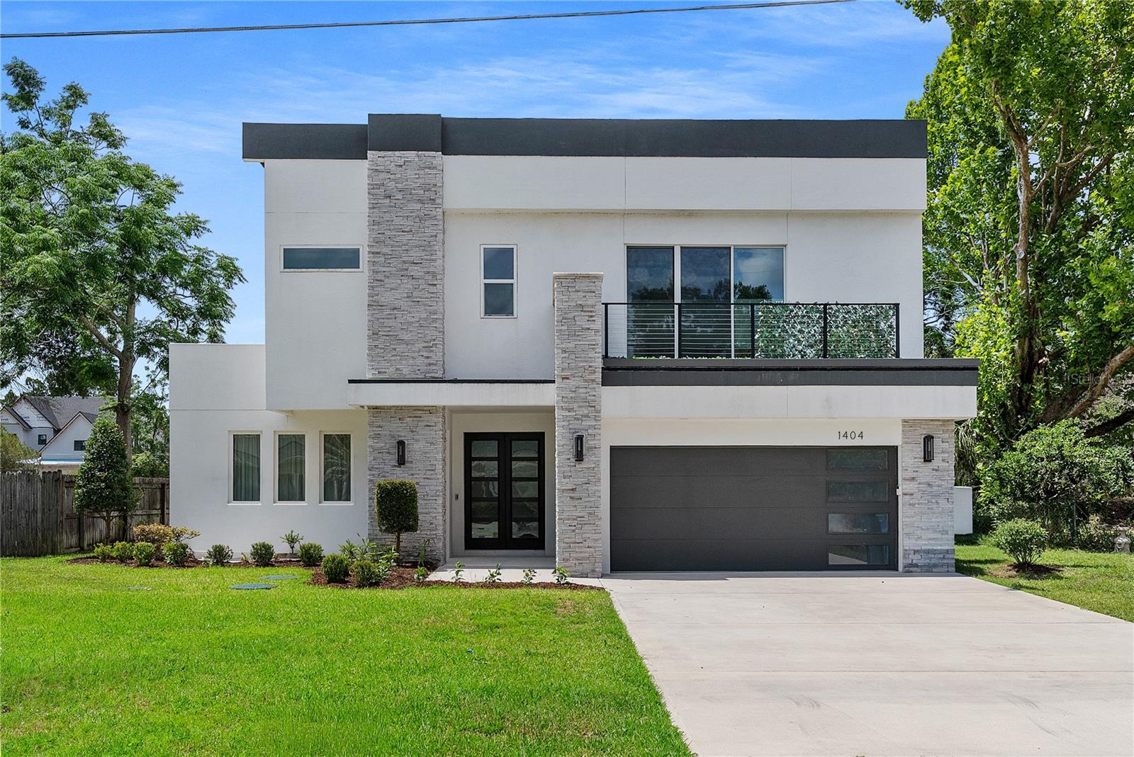 Single Family Residence in WINTER PARK, FL - Daniel Dourado