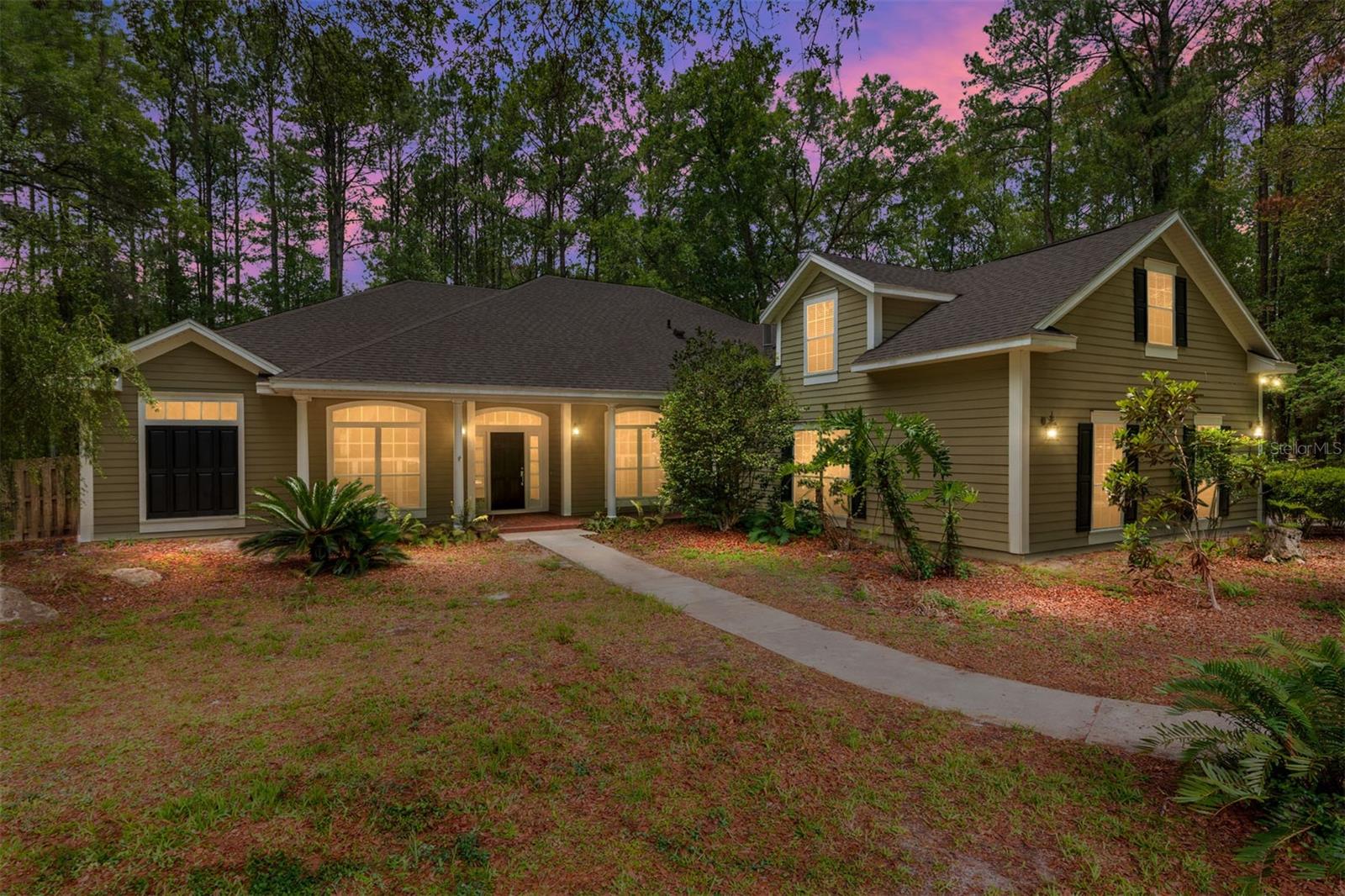 Single Family Residence in GAINESVILLE, FL - Daniel Dourado