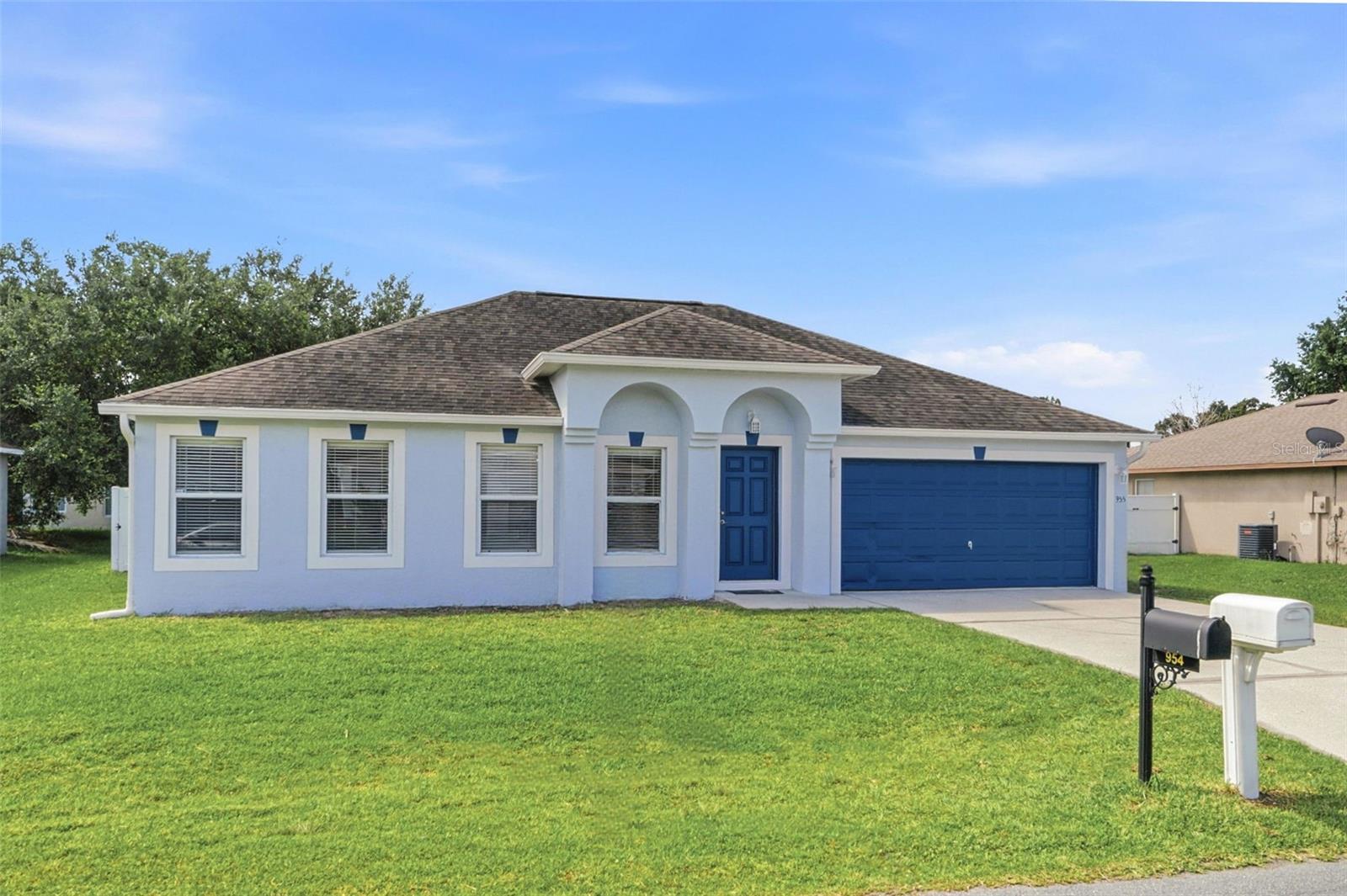 Single Family Residence in KISSIMMEE, FL - Daniel Dourado