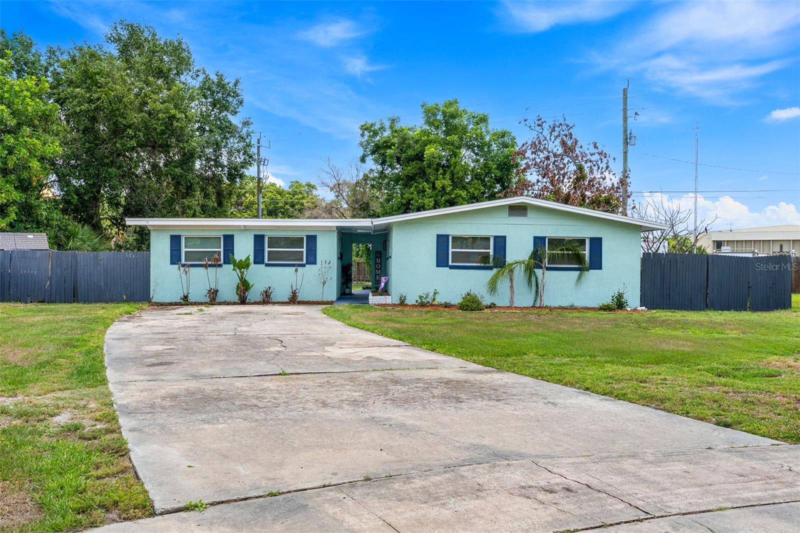 Single Family Residence in MERRITT ISLAND, FL - Daniel Dourado