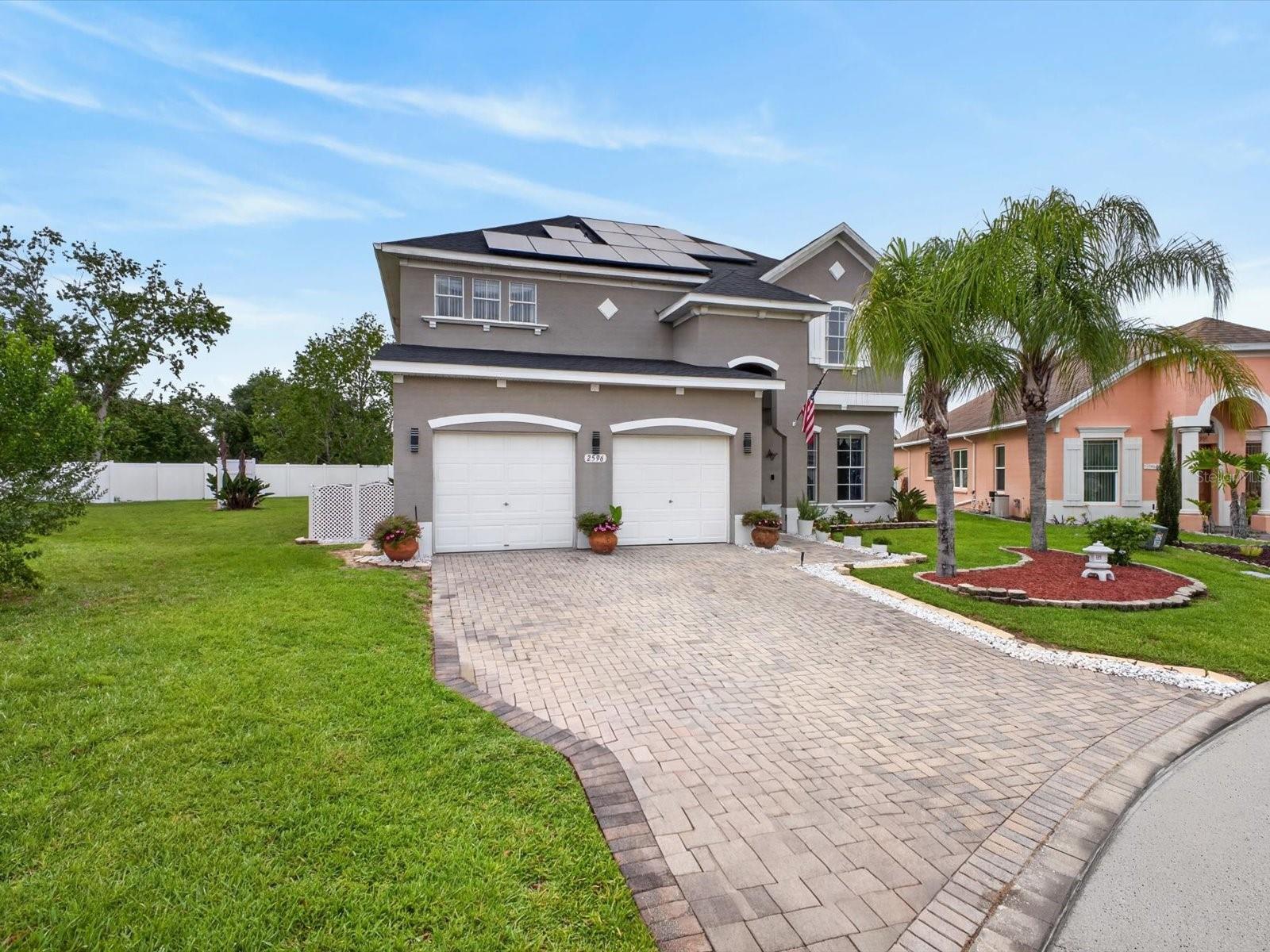 Single Family Residence in DAVENPORT, FL - Daniel Dourado