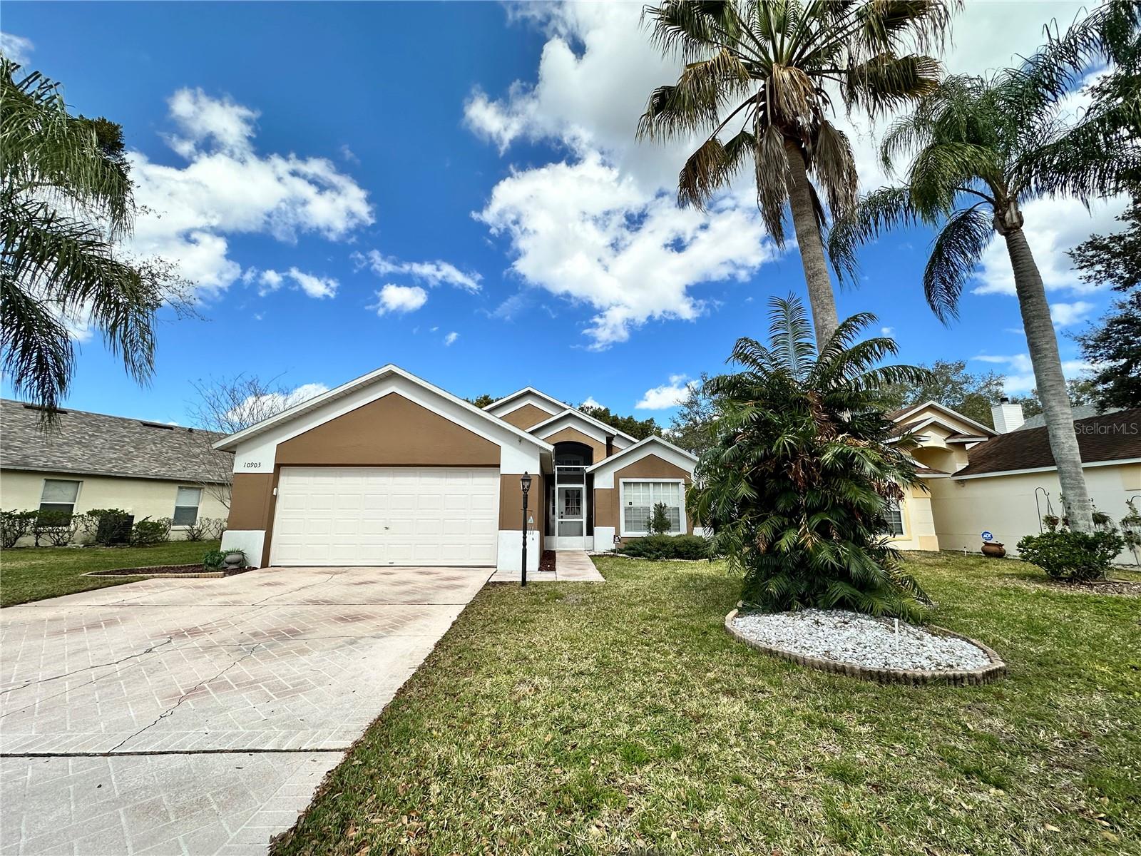 Single Family Residence em CLERMONT, FL - Daniel Dourado
