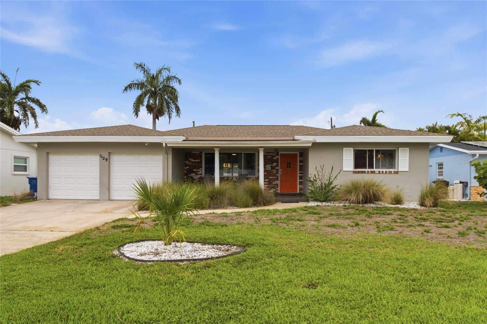Single Family Residence em ST PETERSBURG, FL - Daniel Dourado