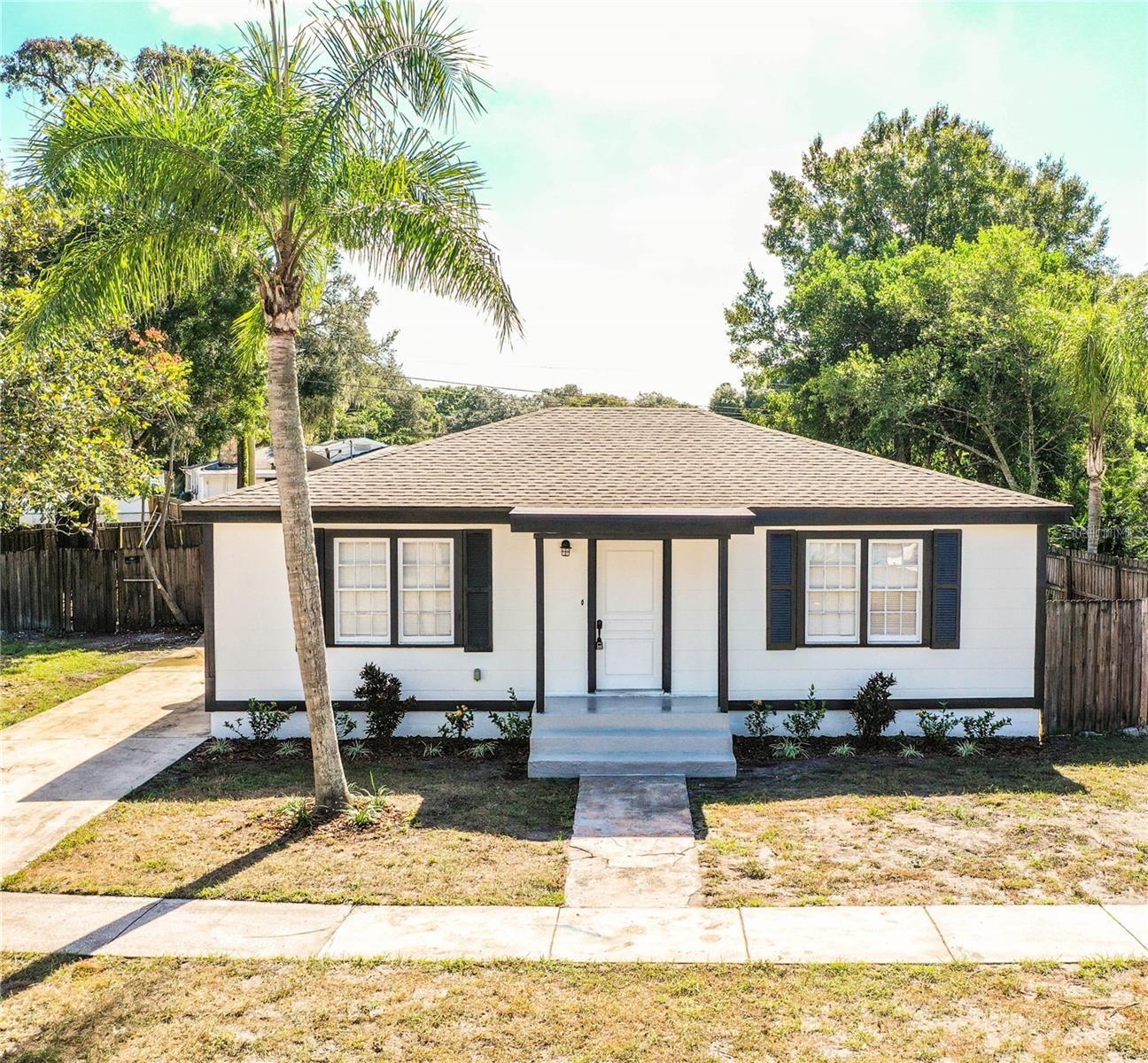 Single Family Residence in LAKELAND, FL - Daniel Dourado