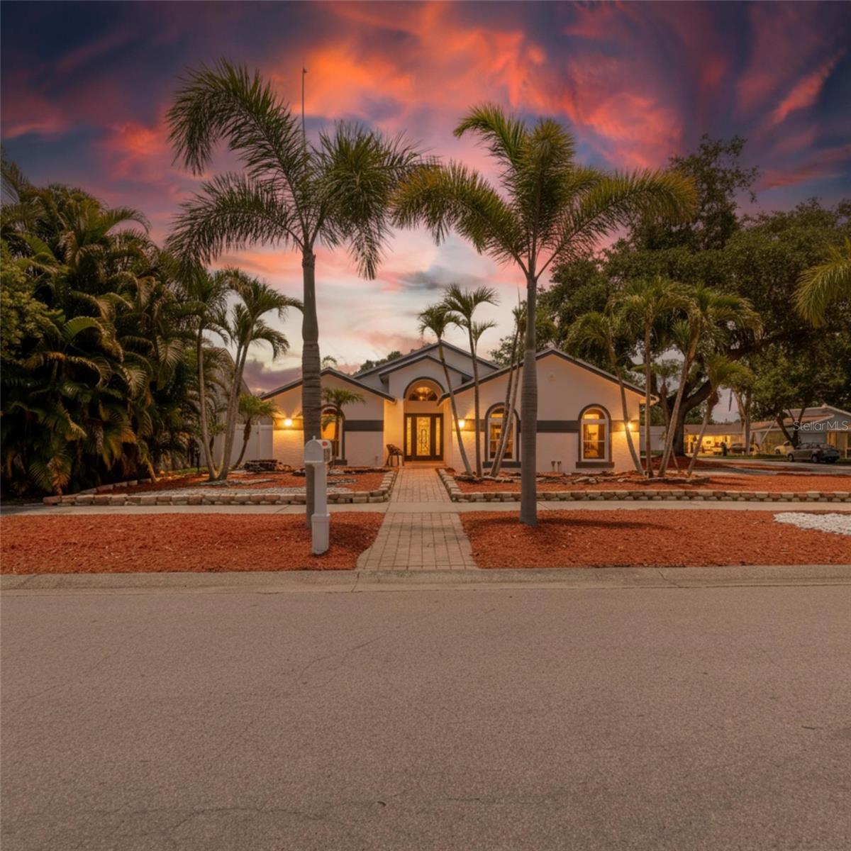 Single Family Residence em SEMINOLE, FL - Daniel Dourado