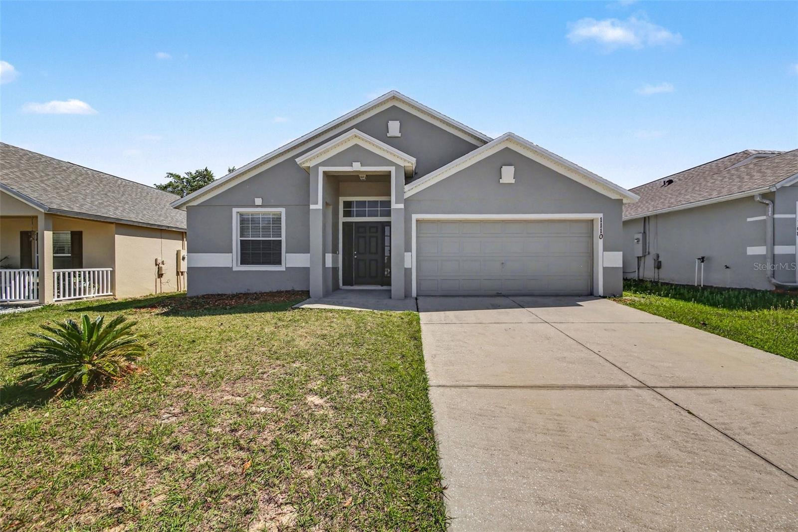 Single Family Residence in GROVELAND, FL - Daniel Dourado