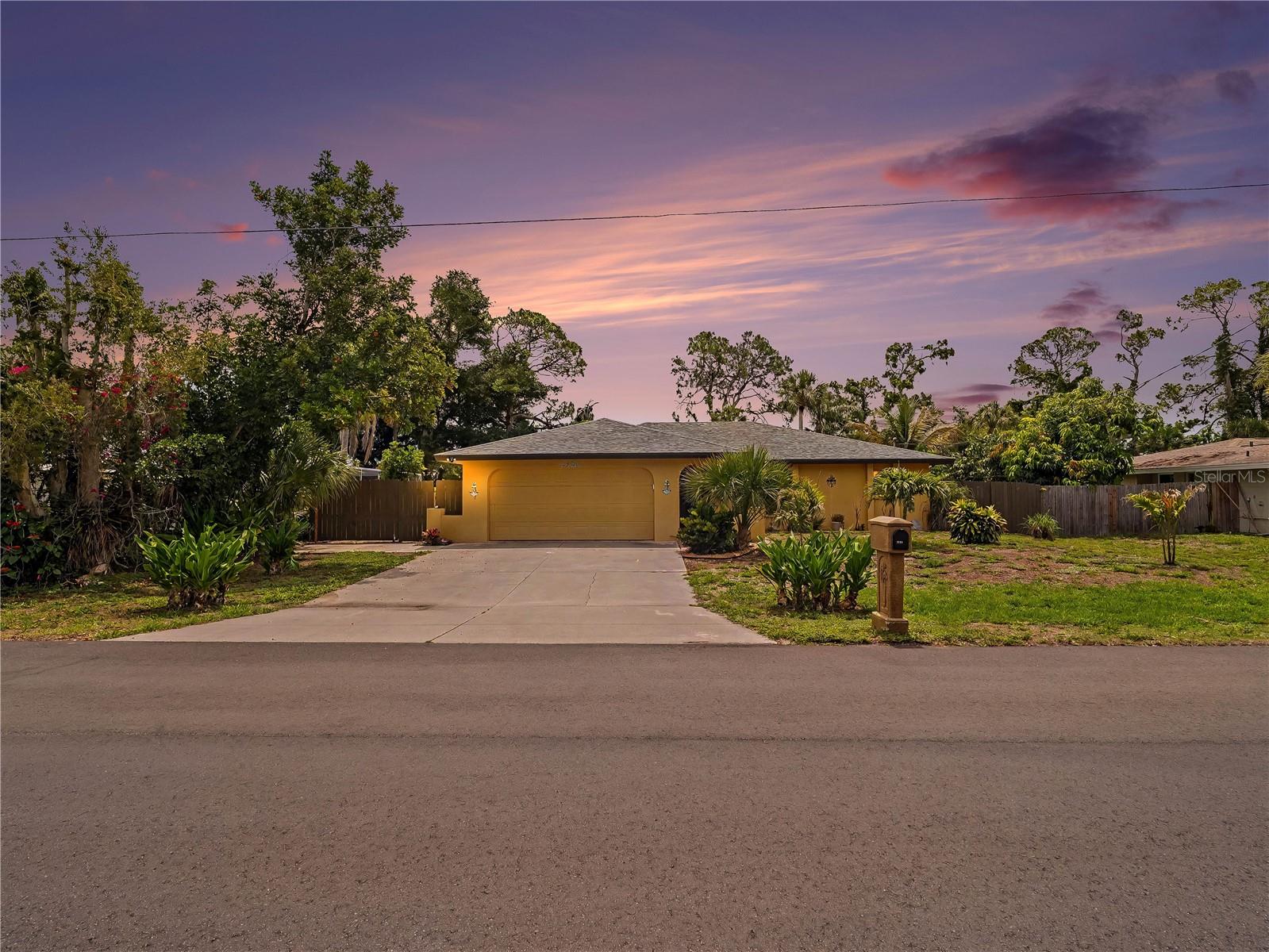 Single Family Residence em NOKOMIS, FL - Daniel Dourado