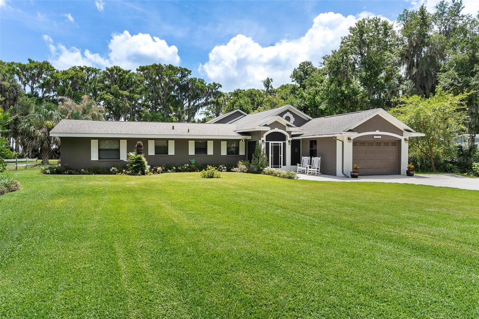 Single Family Residence em LEESBURG, FL - Daniel Dourado