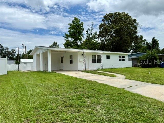 Single Family Residence in BROOKSVILLE, FL - Daniel Dourado