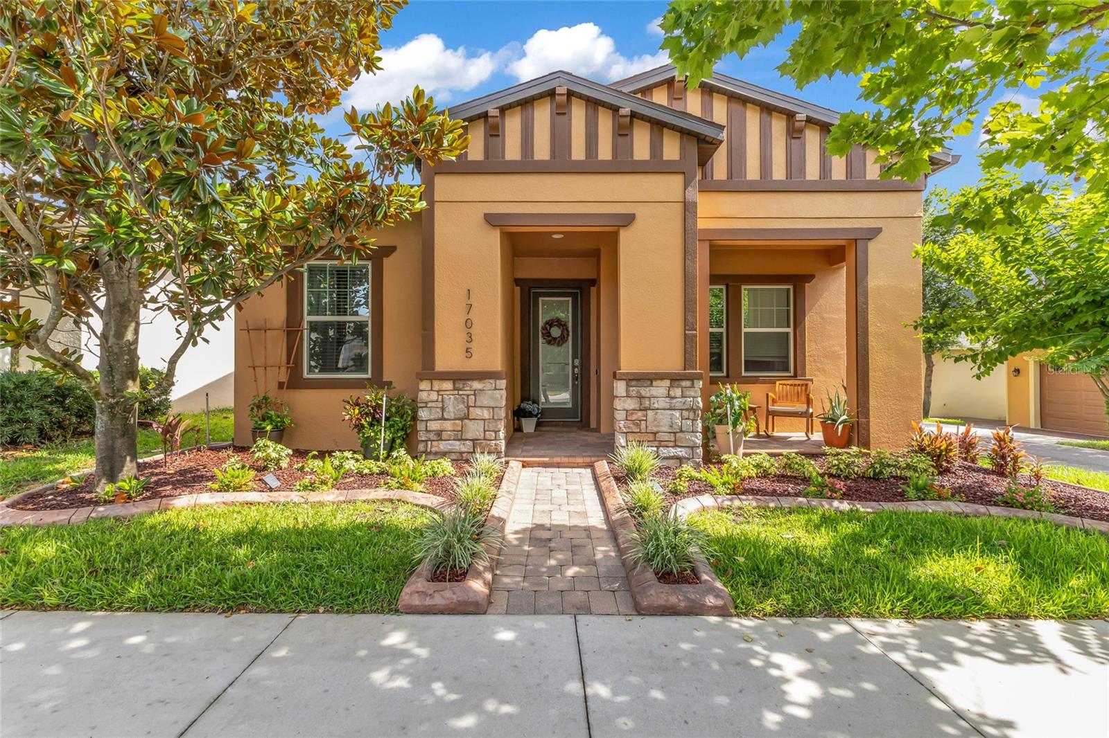 Single Family Residence em WINTER GARDEN, FL - Daniel Dourado