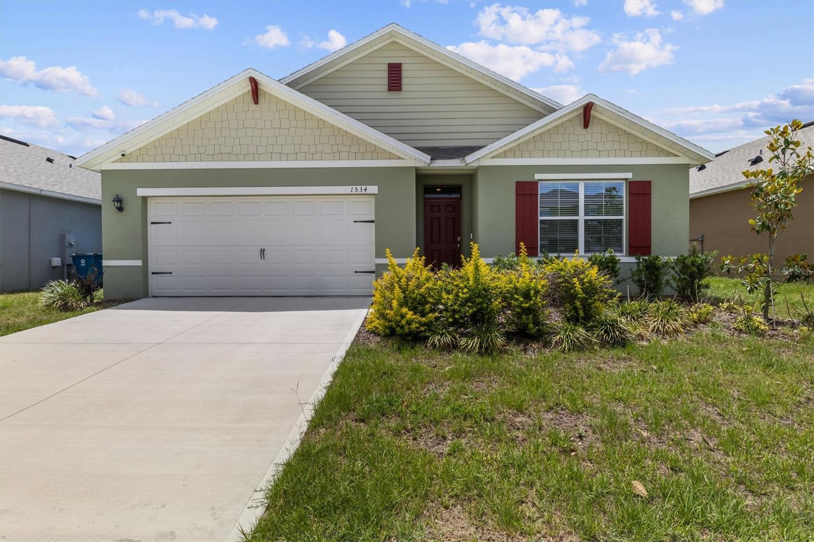 Single Family Residence in HAINES CITY, FL - Daniel Dourado