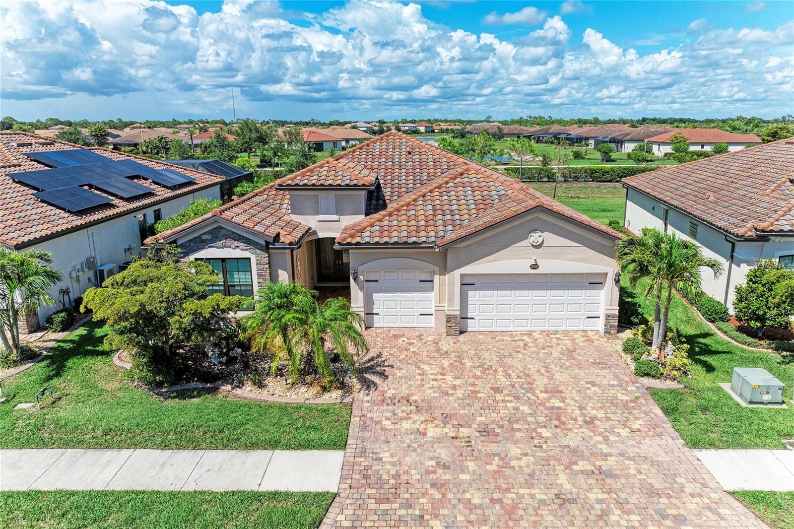 Single Family Residence em VENICE, FL - Daniel Dourado